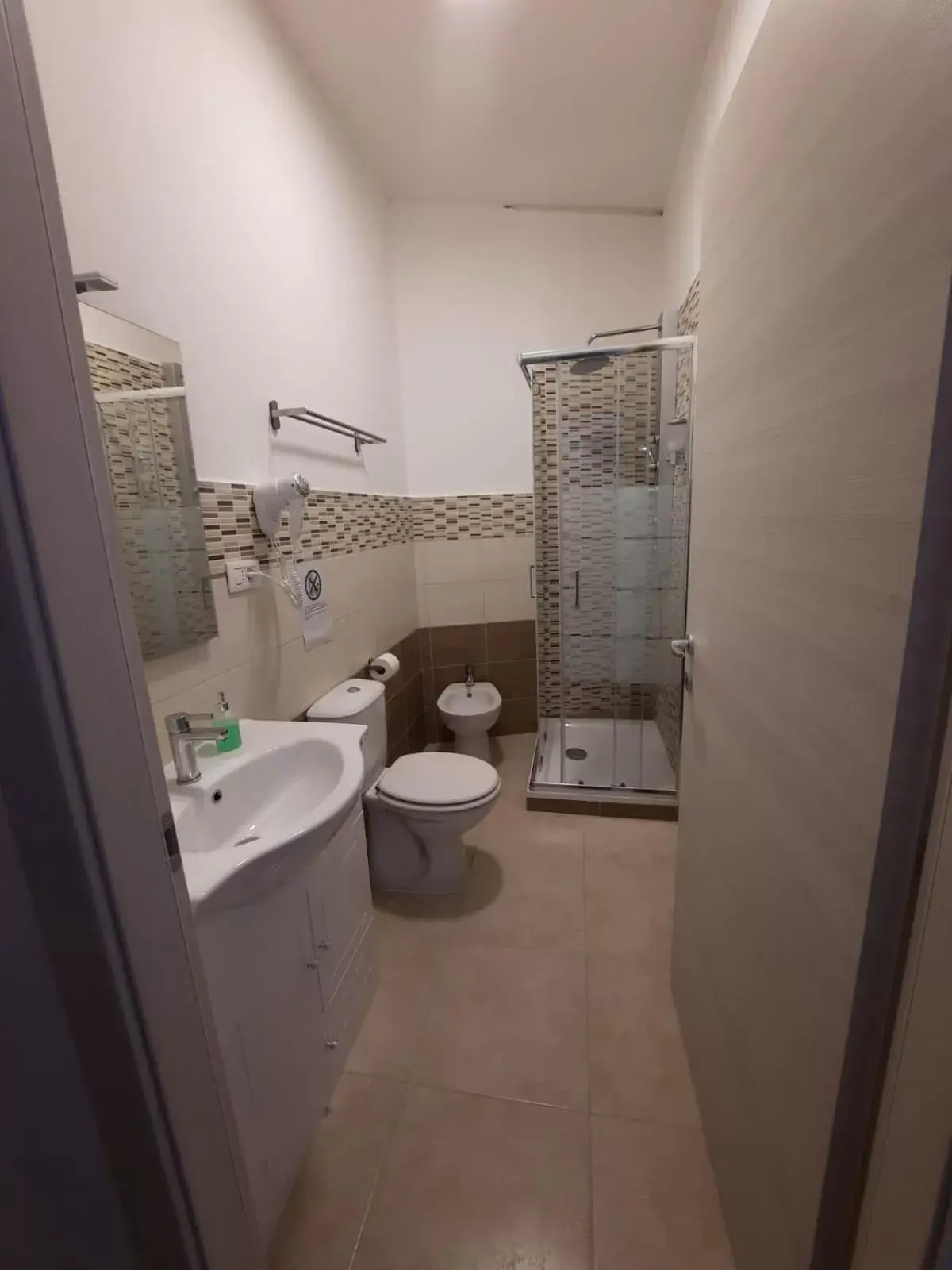 Shower, Bathroom in U Baruni B&B