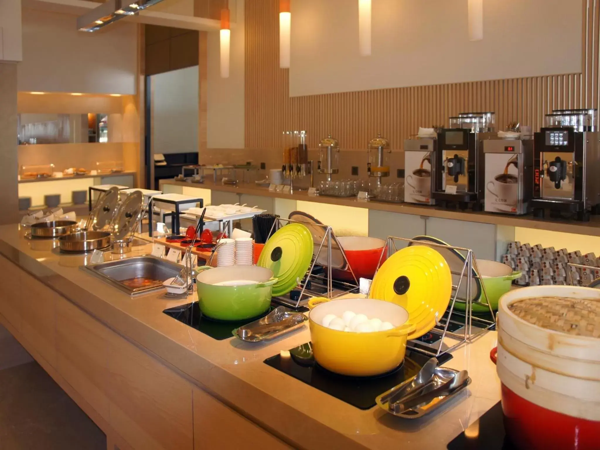 Buffet breakfast in Hotel COZZI Zhongshan Kaohsiung Buffet breakfast in Hotel COZZI Zhongshan Kaohsiung