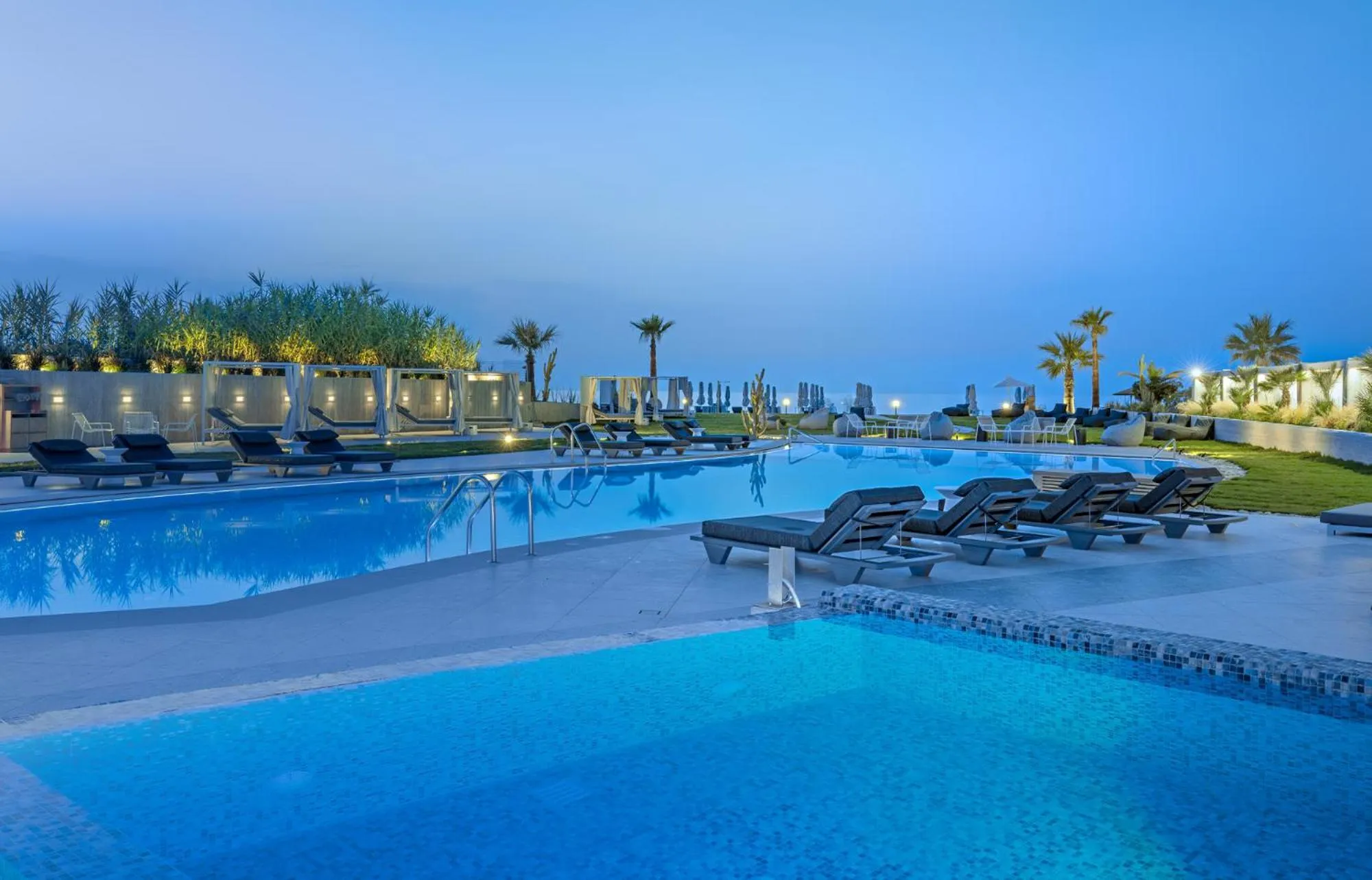 Swimming pool in Nautilux Rethymno by Mage Hotels