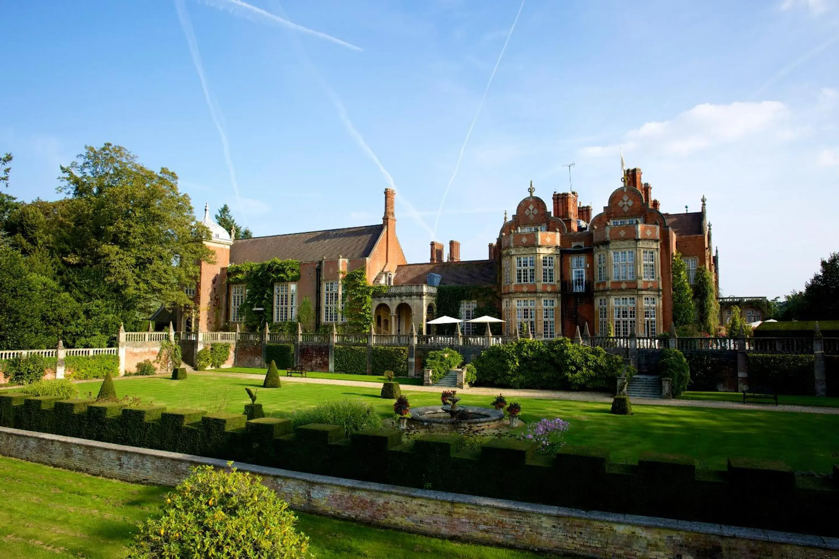 Facade/entrance, Property Building in Tylney Hall Hotel