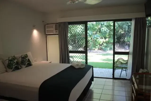 Bed in Amaroo On Mandalay