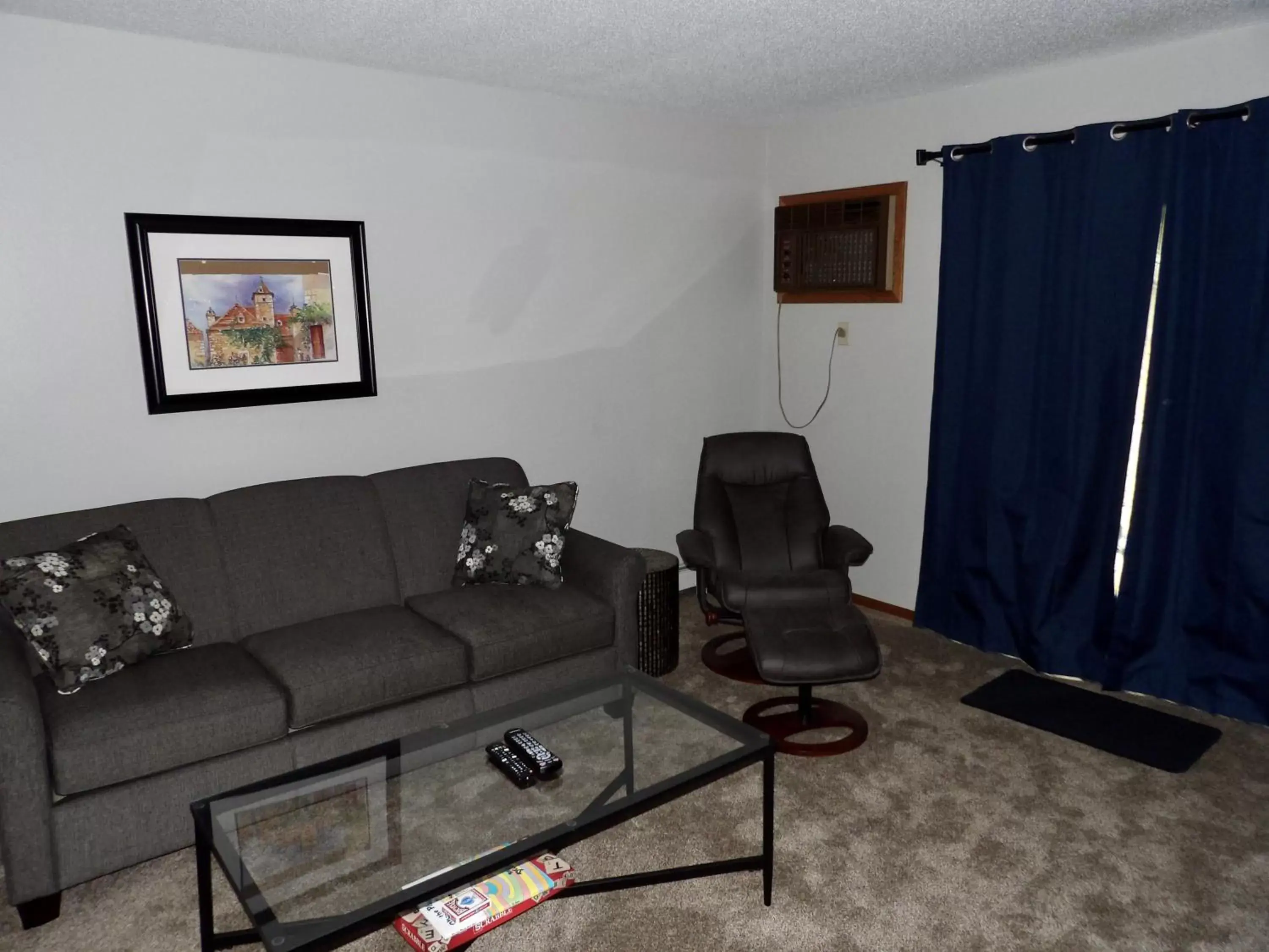 Living room, Seating Area in The Washburn Inn