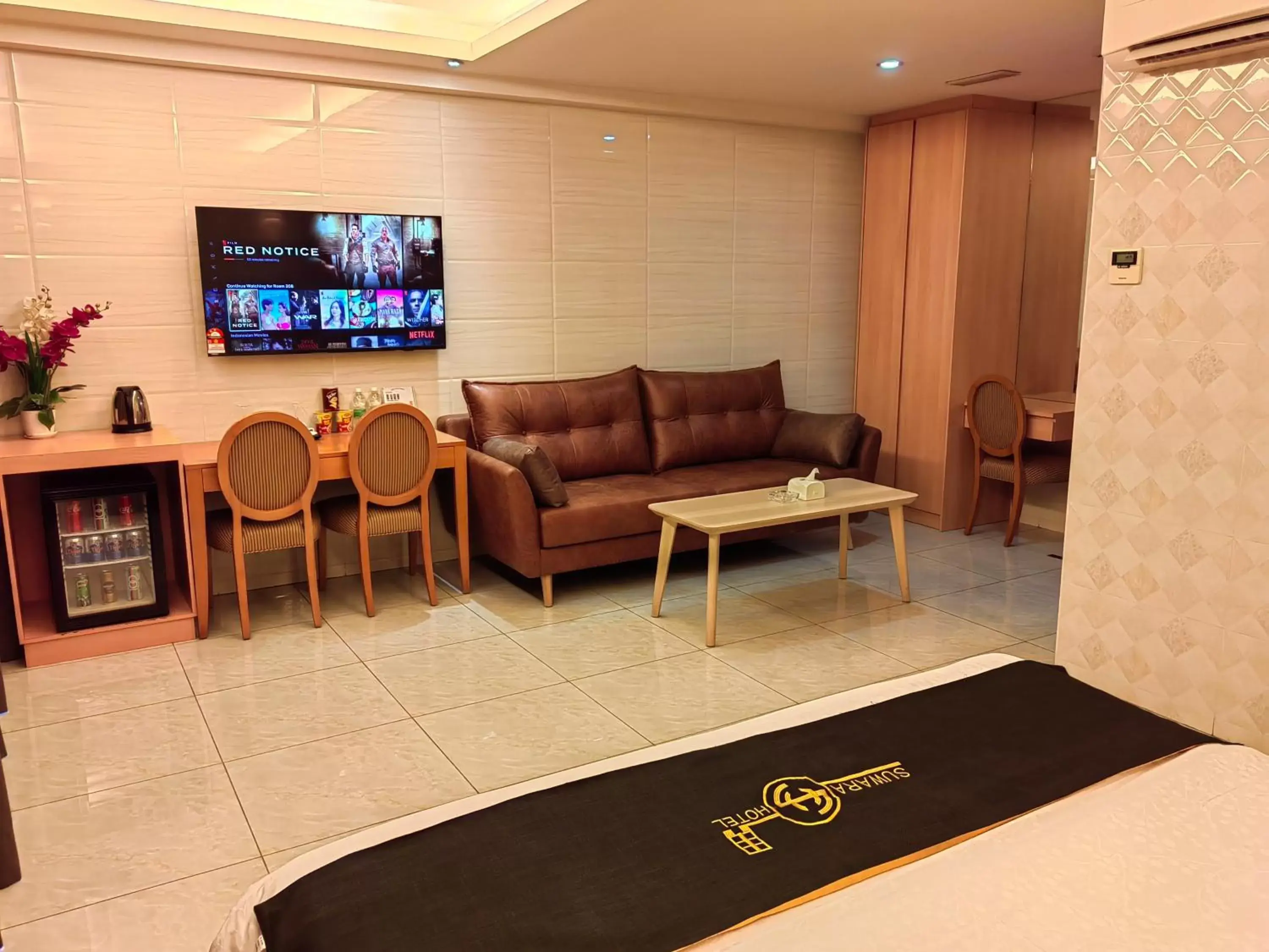 TV and multimedia, Seating Area in Suwara Hotel Kepong KL