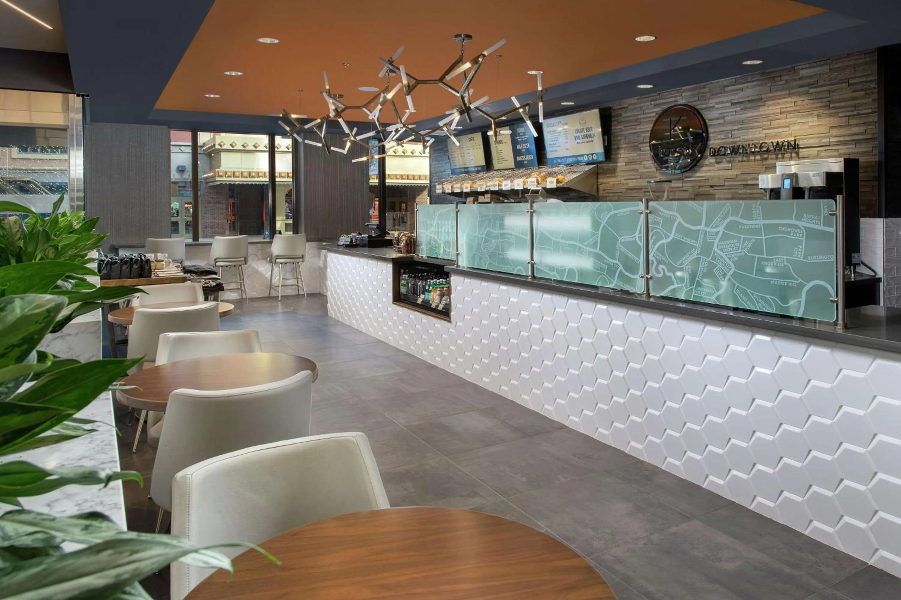 Restaurant/places to eat in Embassy Suites By Hilton Knoxville Downtown