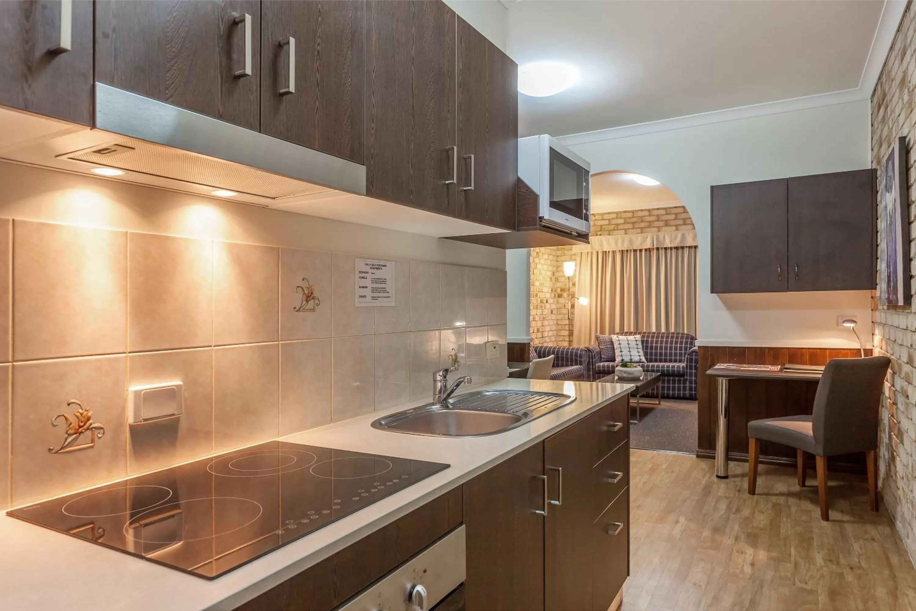 Photo of the whole room in Highlander Motor Inn