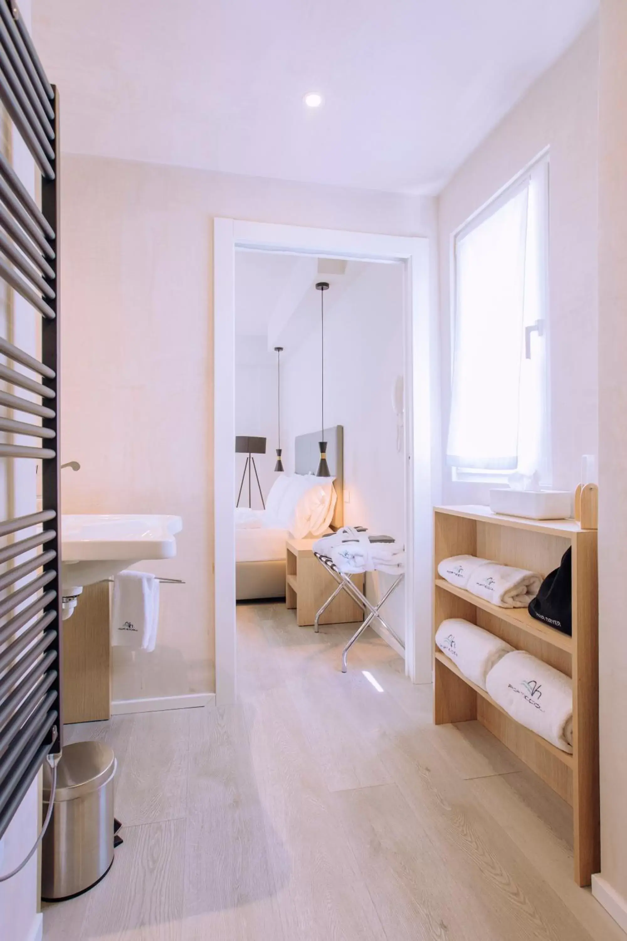 Bathroom, Bed in Ah Porticcioli Boutique Apartments