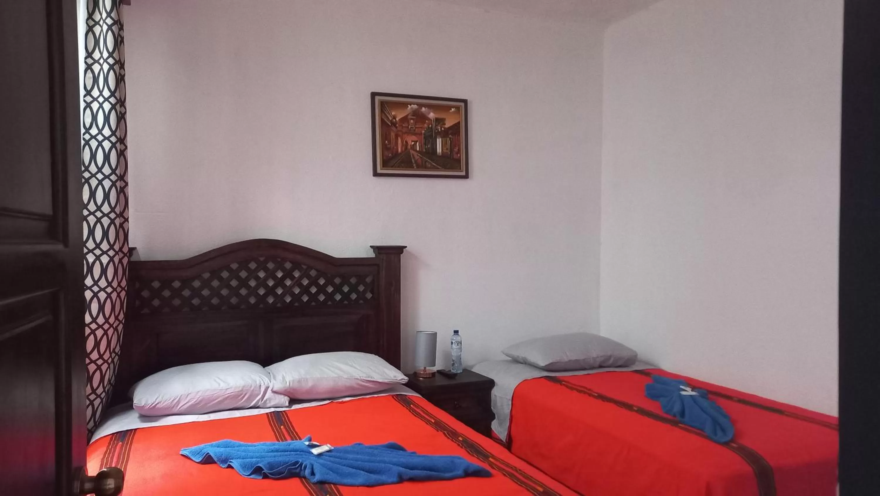 Photo of the whole room, Bed in Hospedaje el Viajero Antigua ll