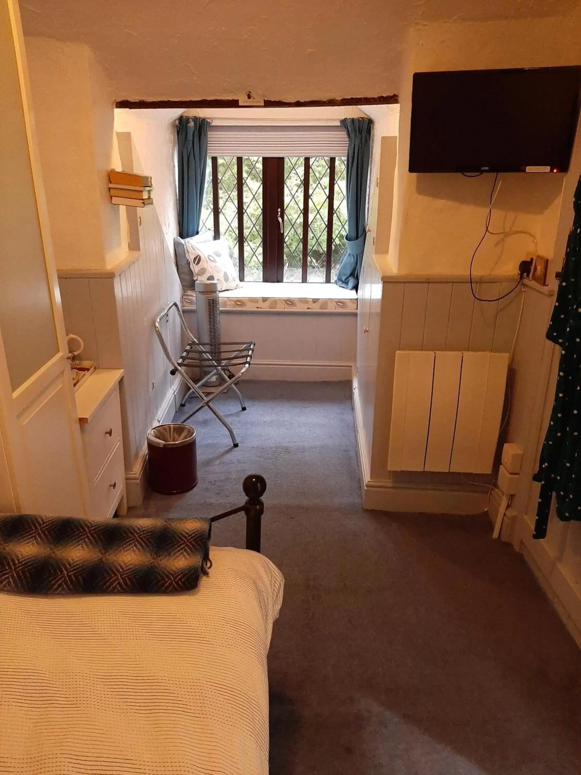 Bedroom, Seating Area in Church Villa B & B