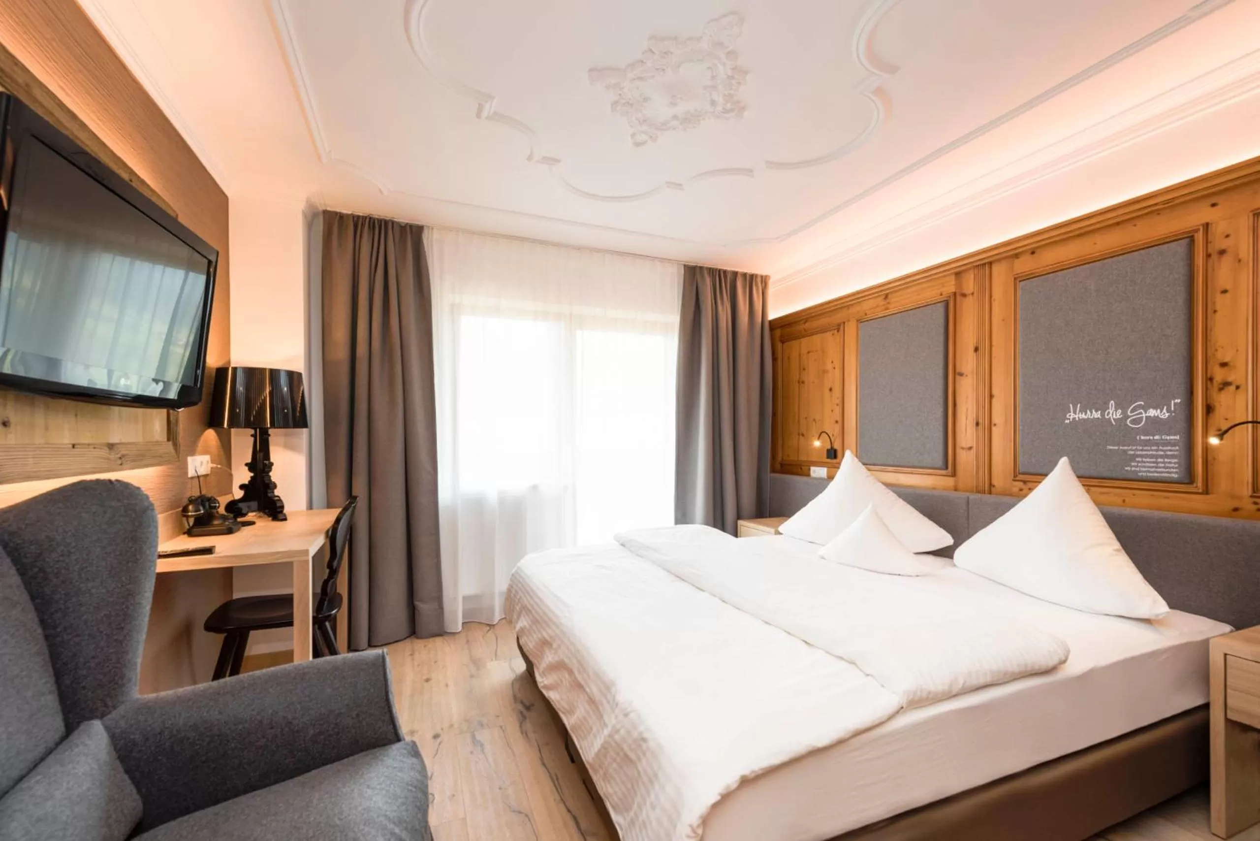 Photo of the whole room, Bed in Hotel Stubaierhof