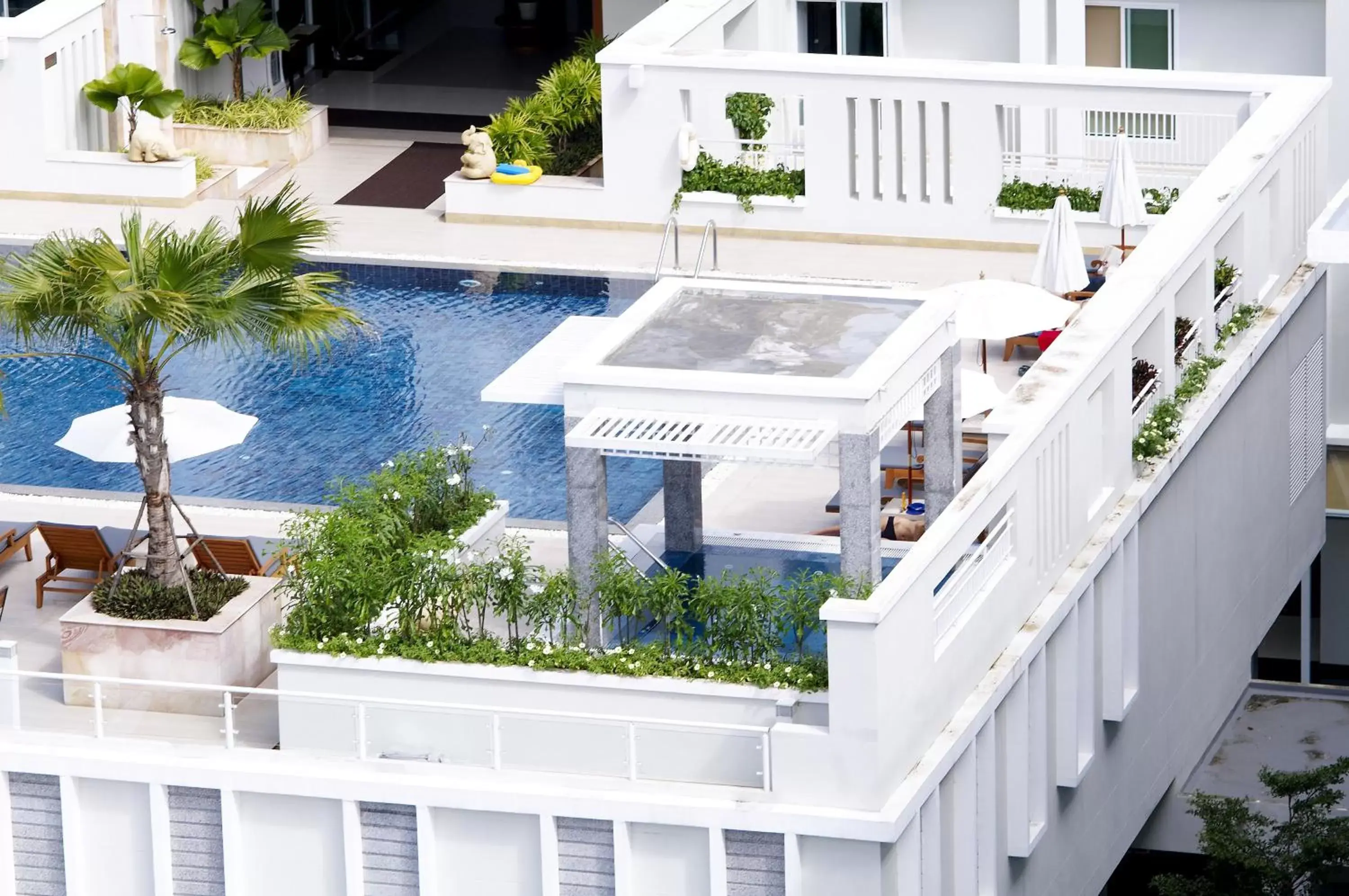 Bird's eye view, Pool View in Kantary Hills Hotel, Chiang Mai