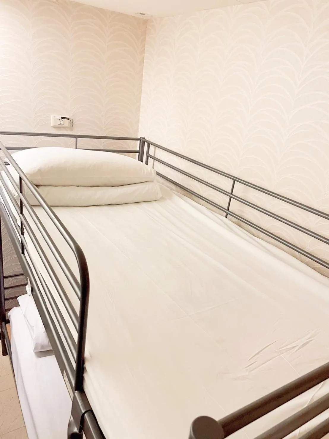 On site, Bed in Single inn- KAOHSIUNG LINSEN