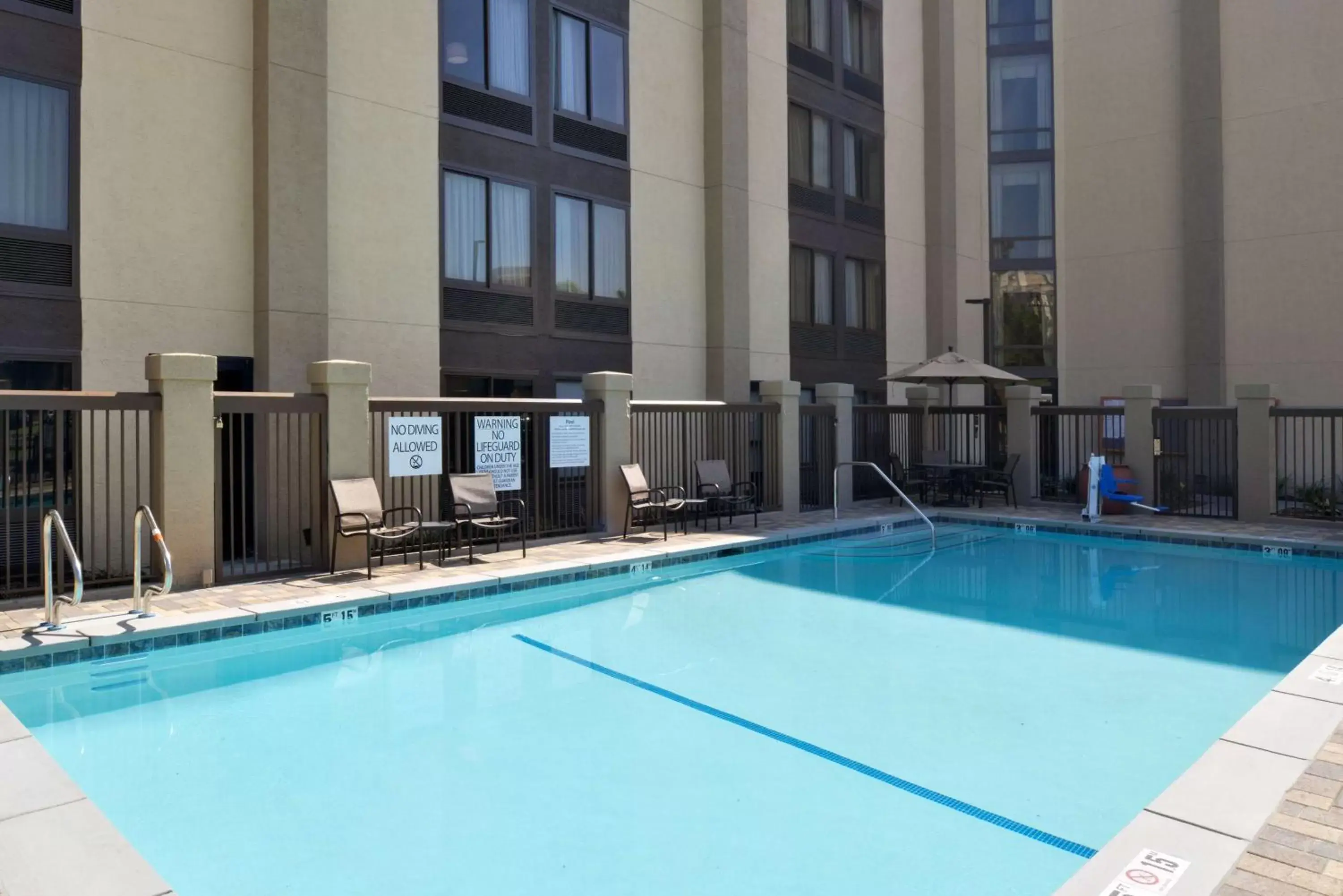 Pool view, Swimming Pool in Hampton Inn Los Angeles-West Covina