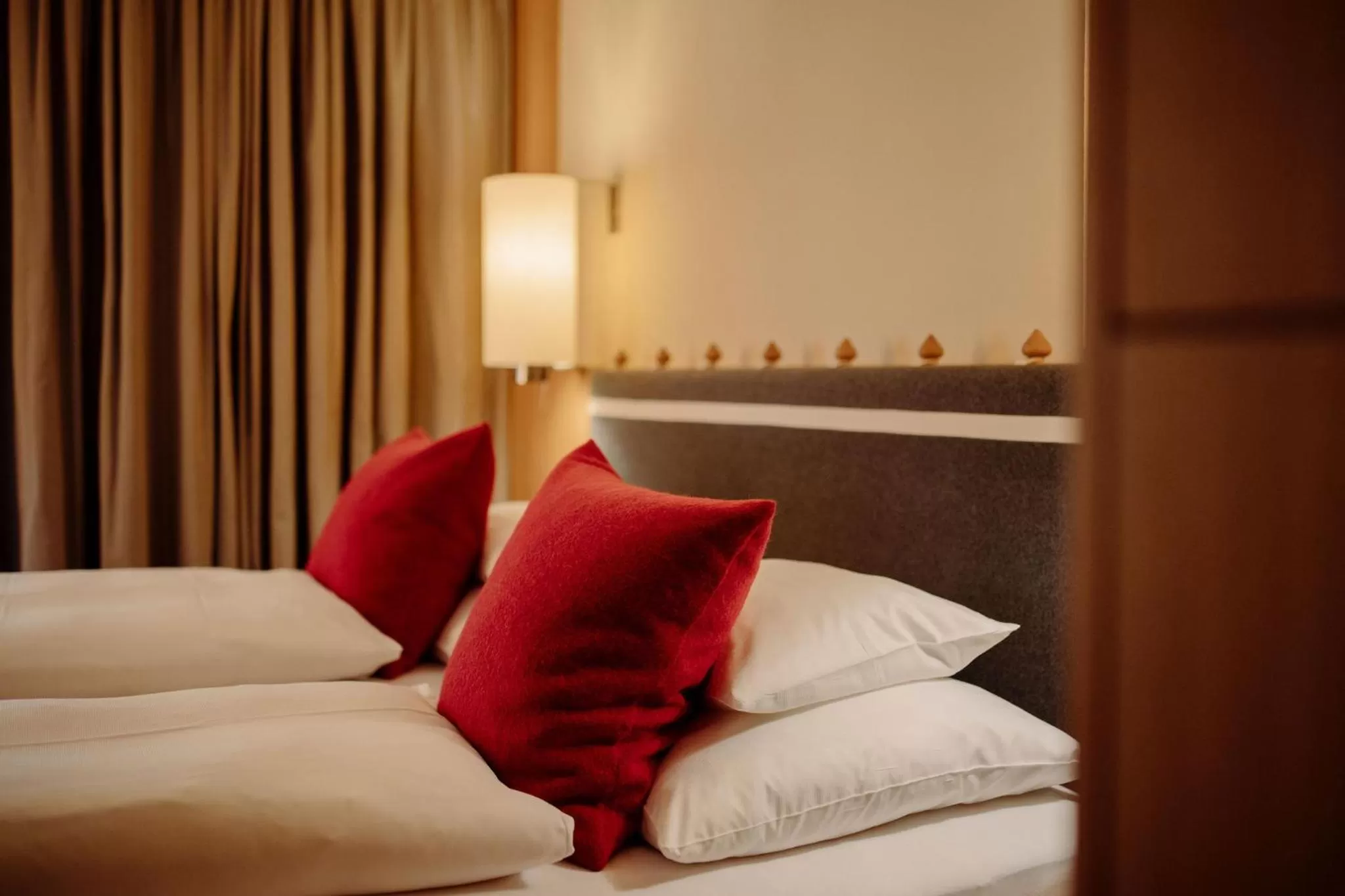 Bed in Familien- & Gartenhotel Theresia 4-Sterne Superior