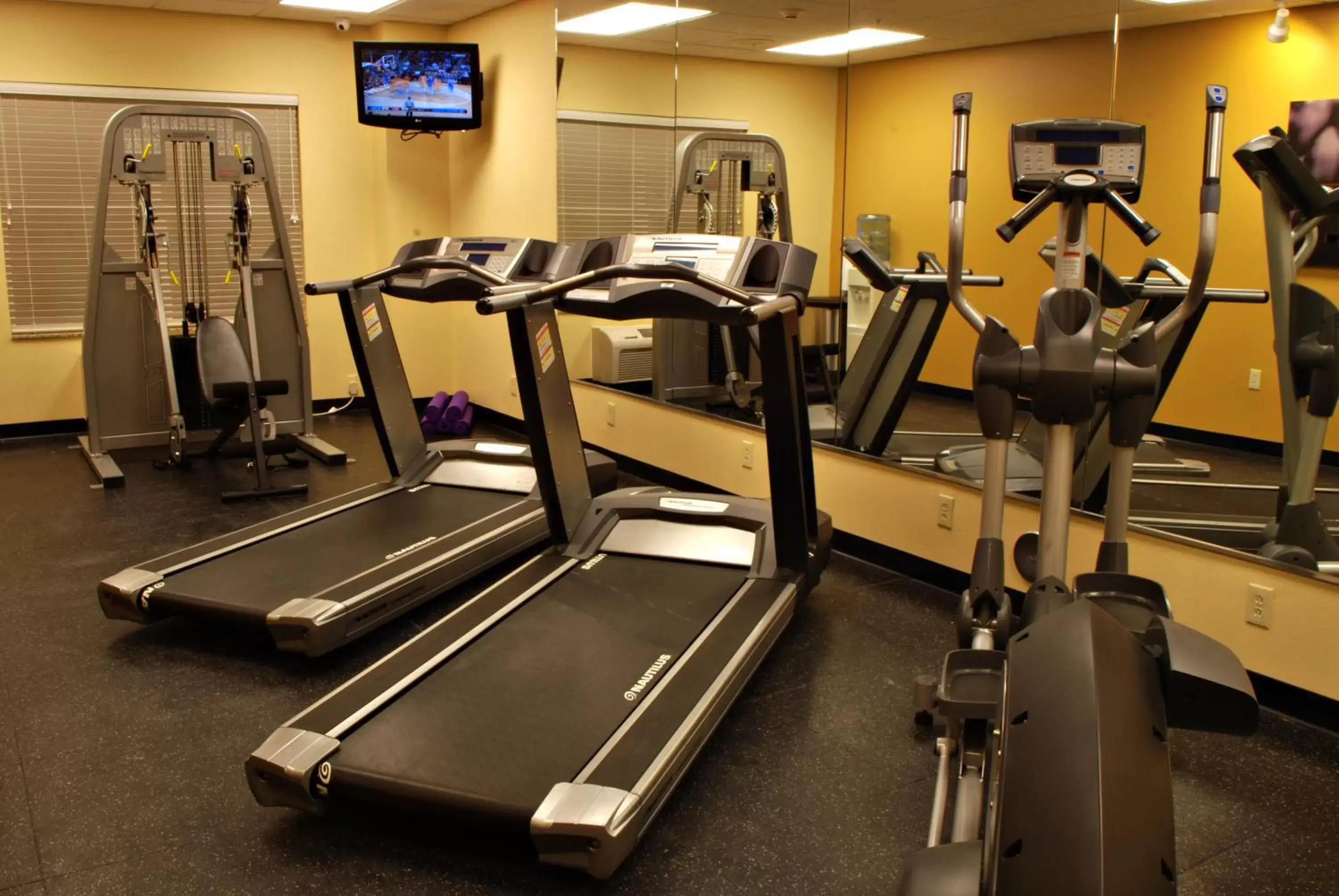 Fitness centre/facilities, Fitness Center/Facilities in Country Inn & Suites by Radisson, Tucson City Center, AZ