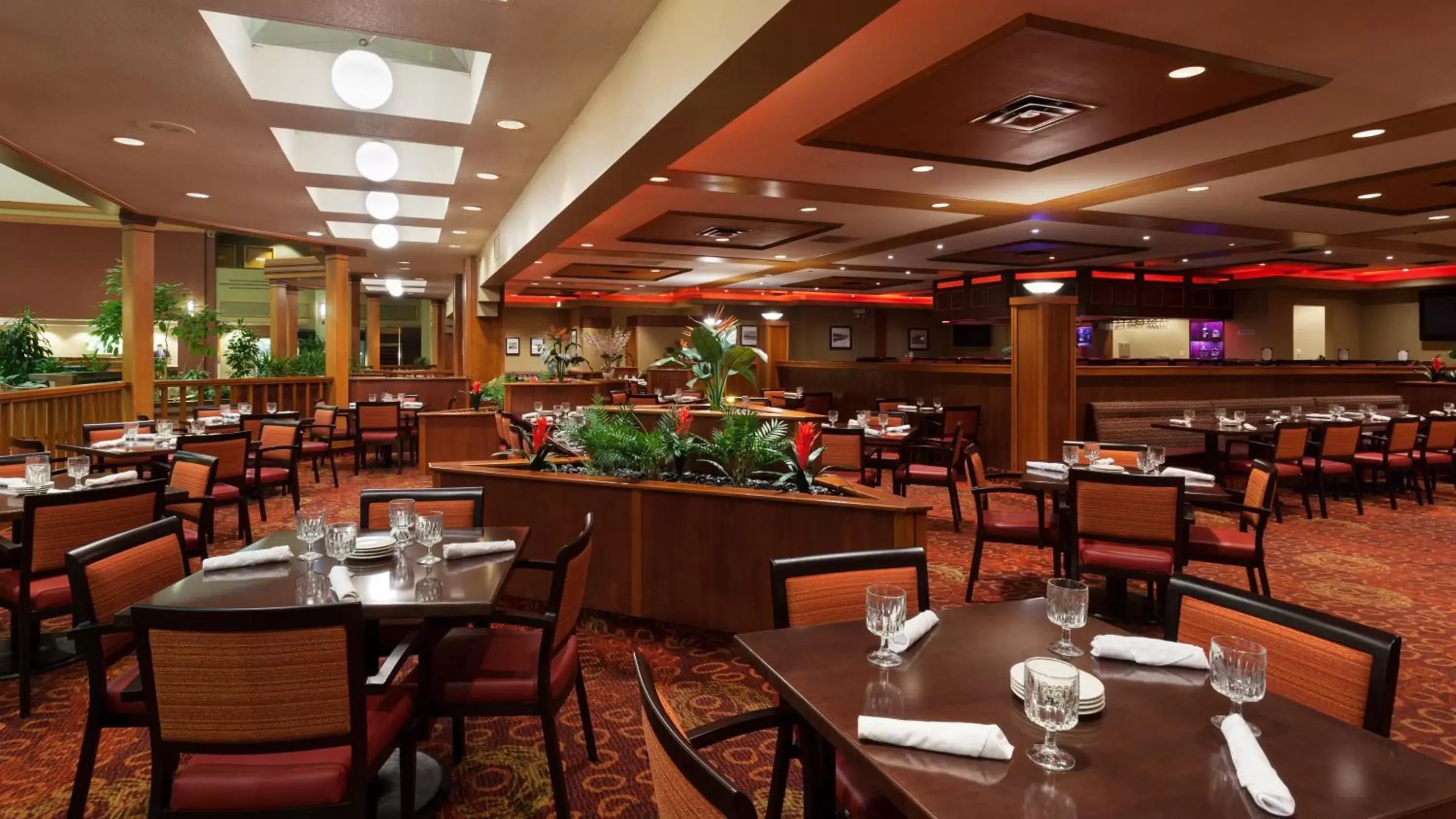 Restaurant/Places to Eat in Holiday Inn Cincinnati Airport, an IHG Hotel