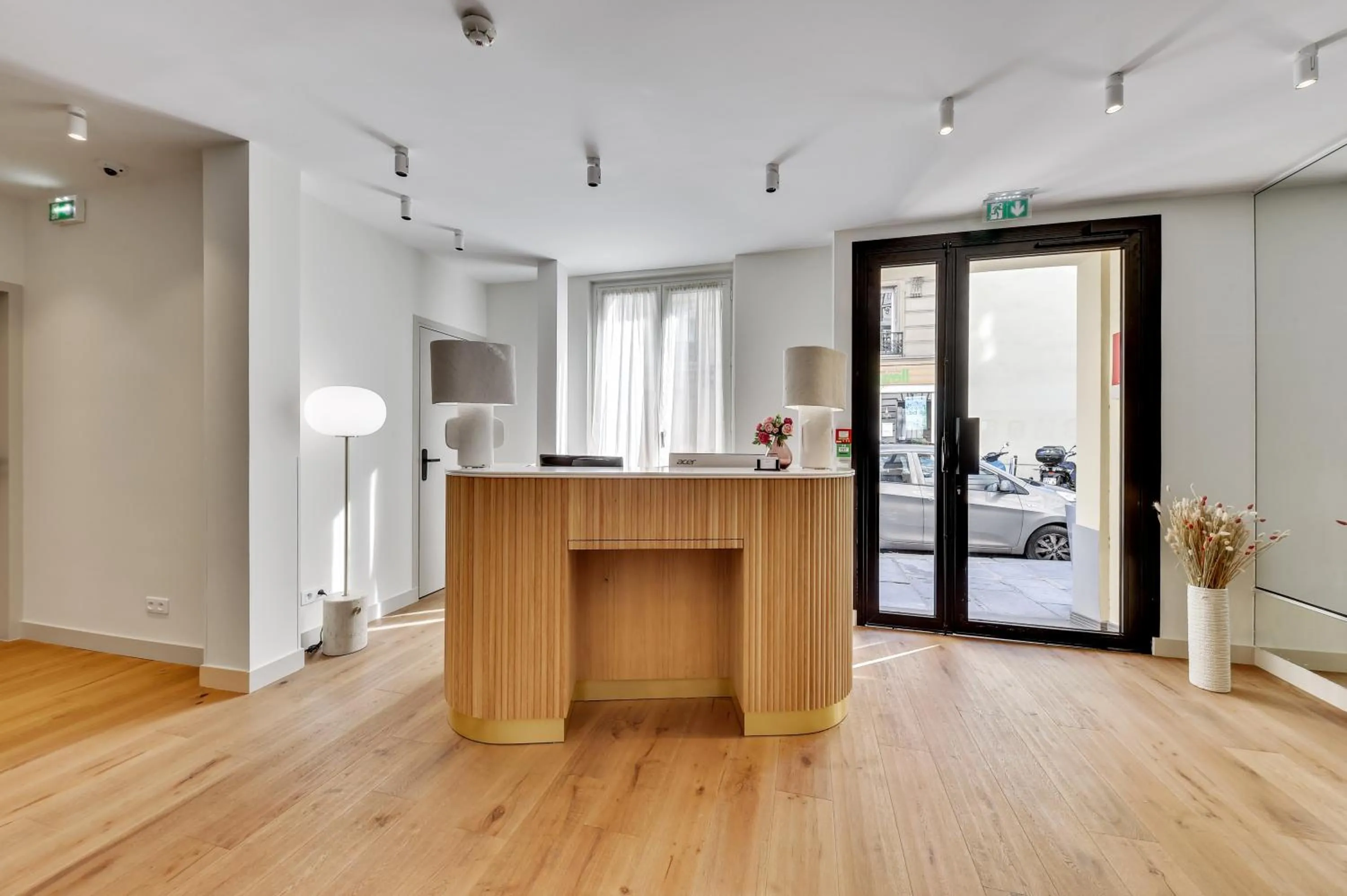 Lobby or reception in Hôtel Alexandrine Opera