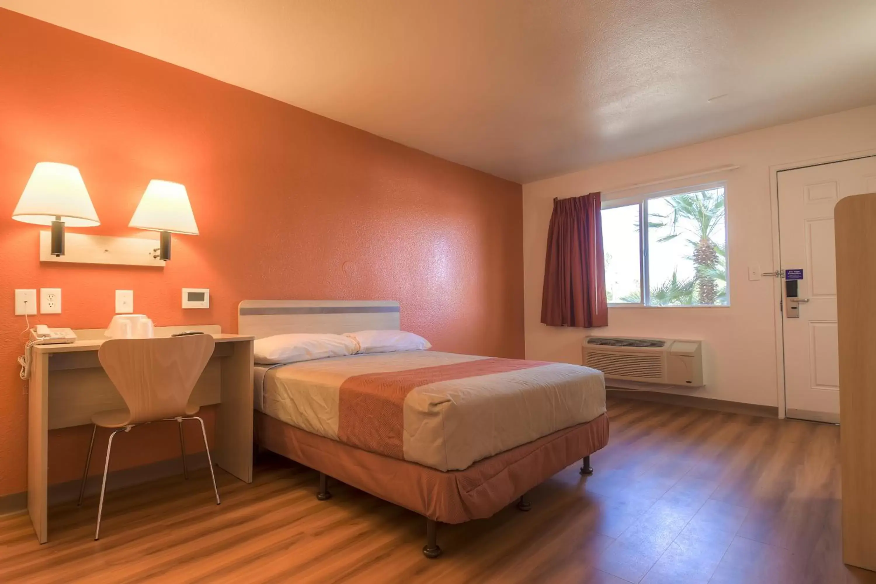 Bed in Motel 6-Rancho Mirage, CA - Palm Springs