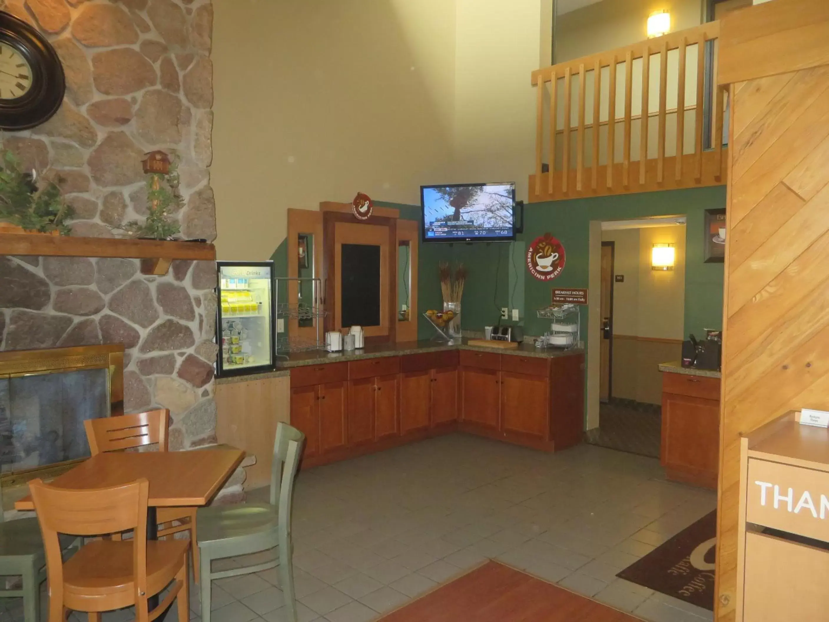 Dining area, Restaurant/Places to Eat in AmericInn by Wyndham Rice Lake