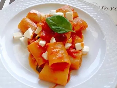 Restaurant/places to eat in Hotel Piero Della Francesca