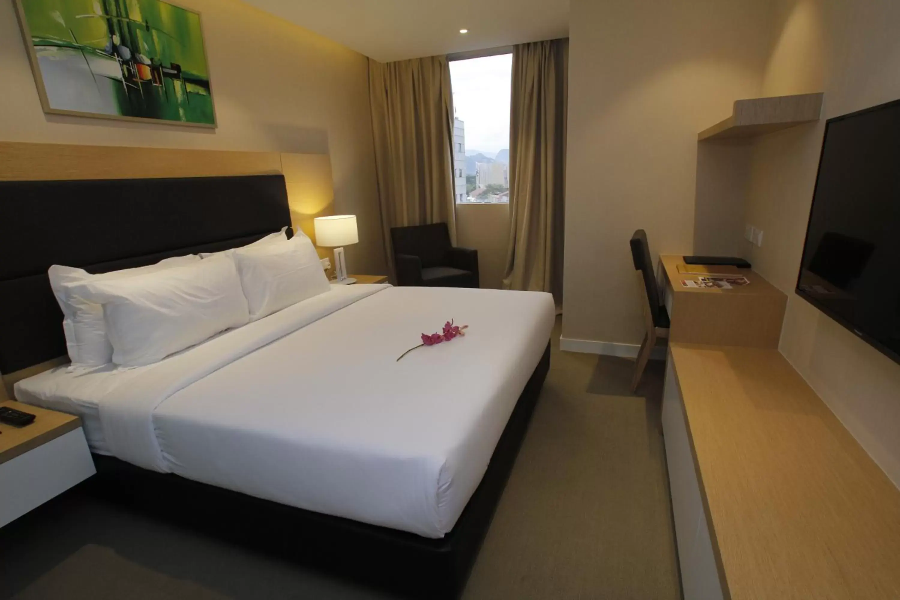 Photo of the whole room, Bed in Hotel Excelsior Ipoh Photo of the whole room, Bed in Hotel Excelsior Ipoh