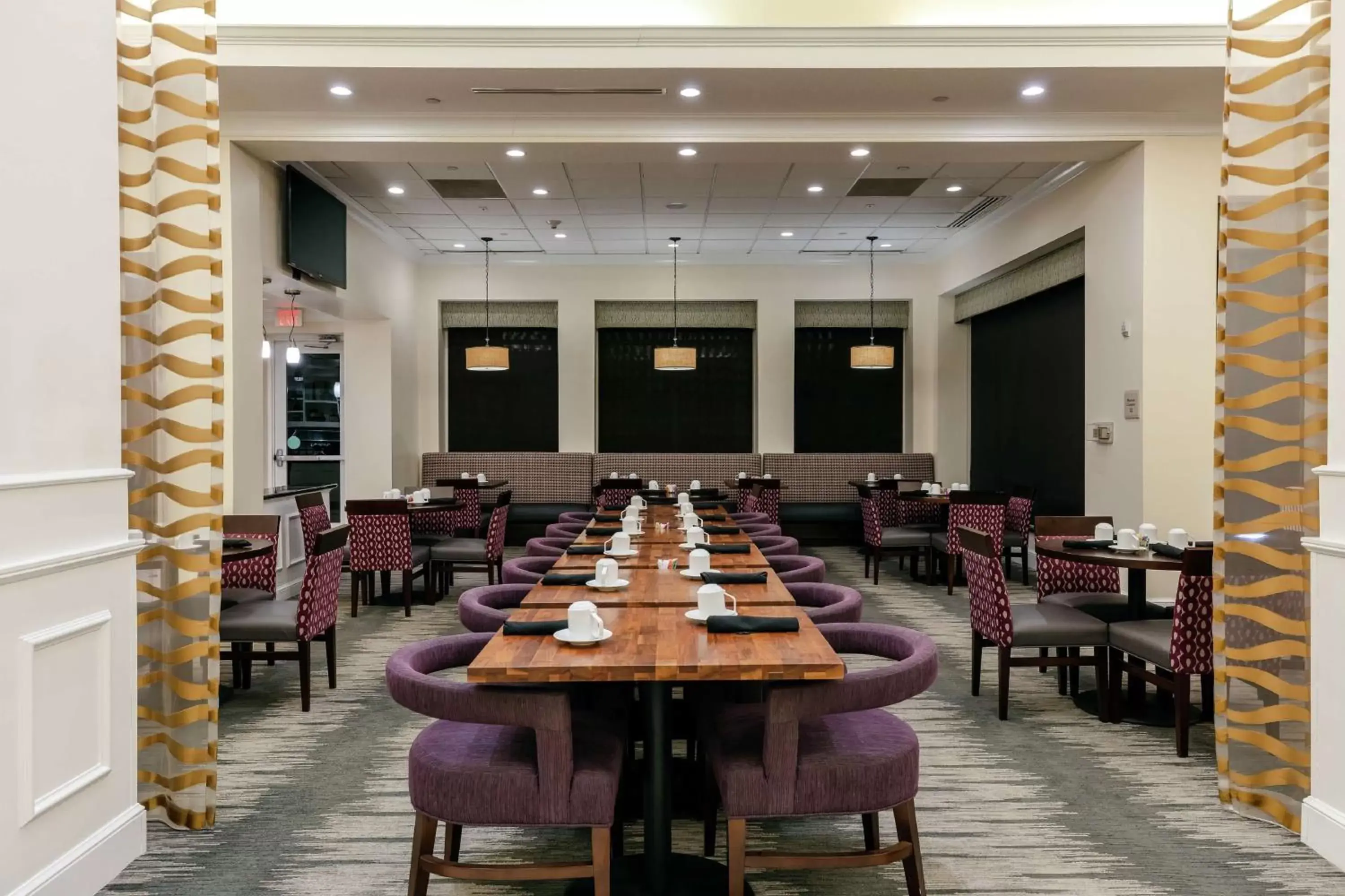 Dining area, Restaurant/Places to Eat in Hilton Garden Inn Mobile West I-65 Airport Boulevard