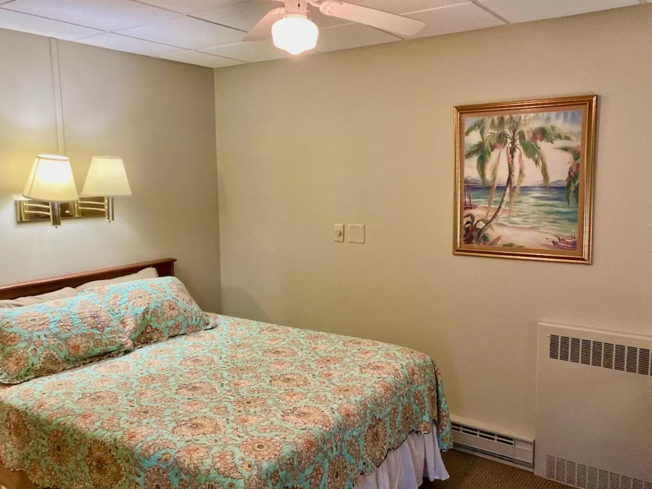 Bed in Garden Grove Retreat & Lodging near Pictured Rocks, Fayette, Trails