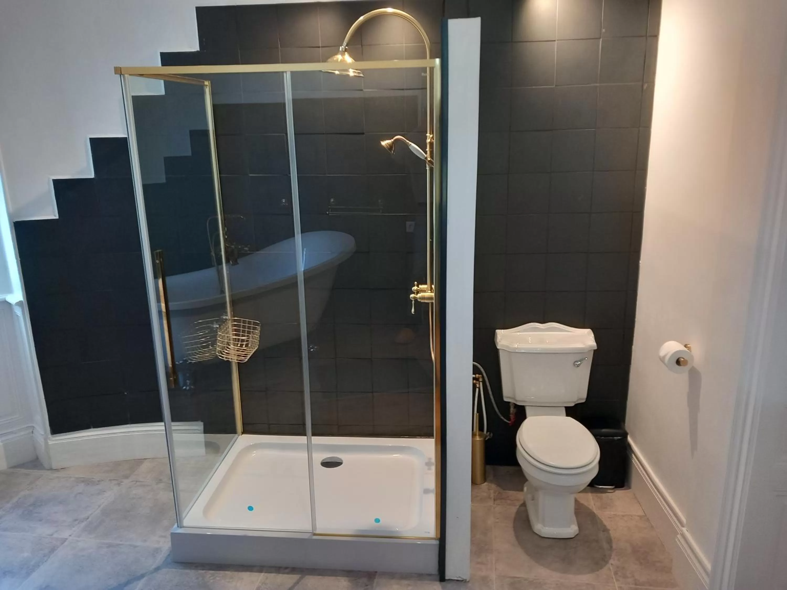 Bathroom in Chateau Maleplane