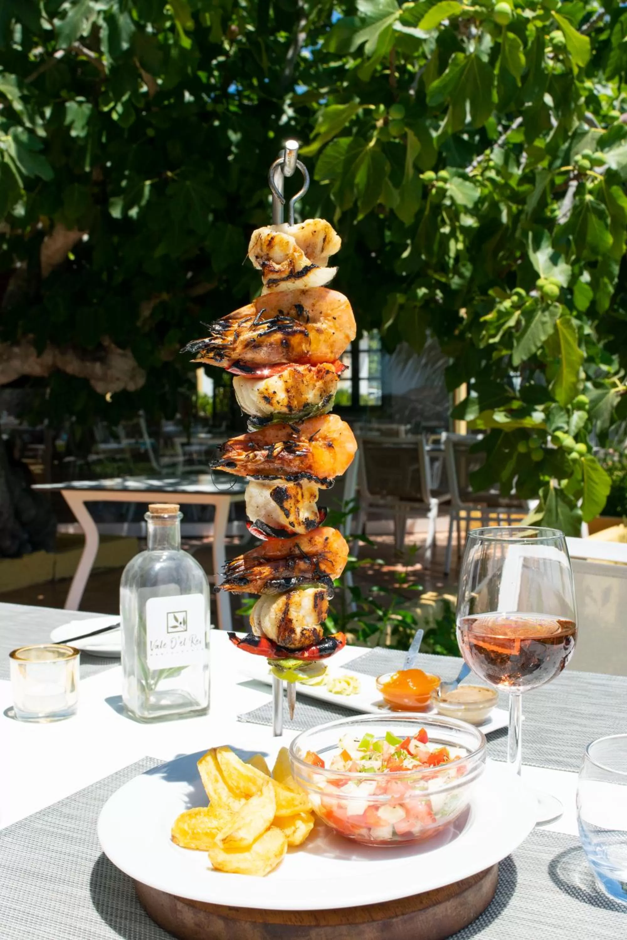 Restaurant/places to eat in Pedras D'el Rei