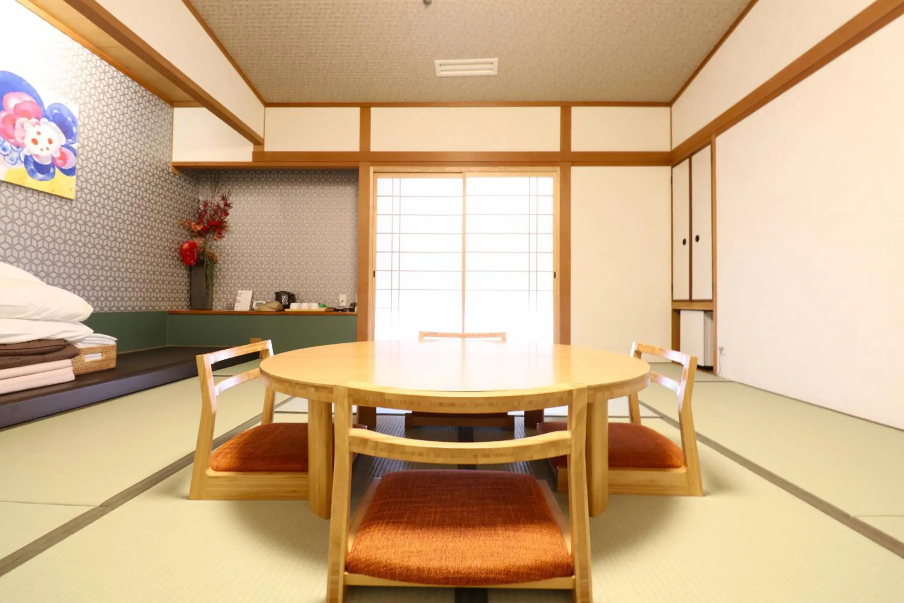 Bedroom, Dining Area in Hotel Gran Ms Kyoto