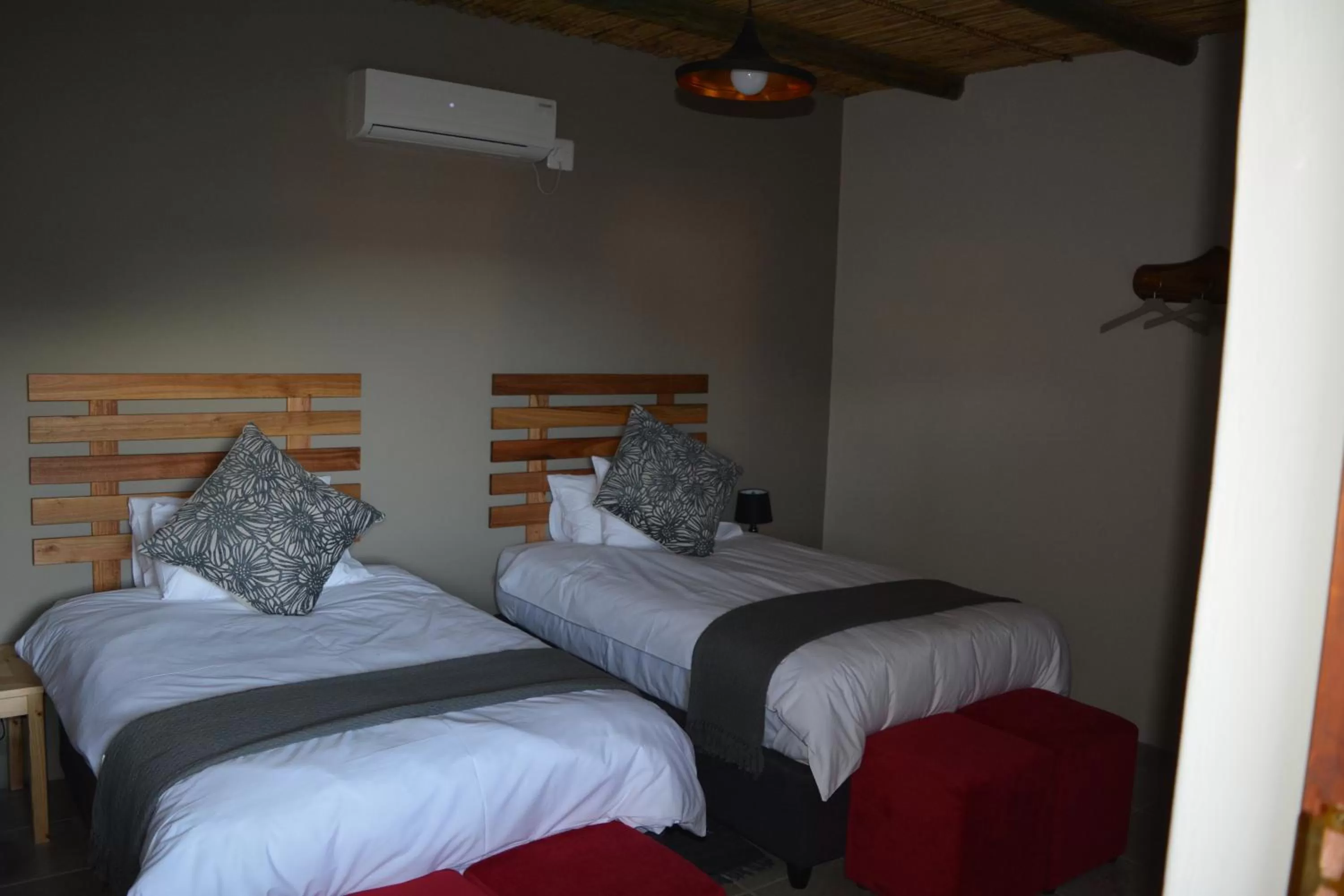 Bedroom, Bed in Travellers Rest