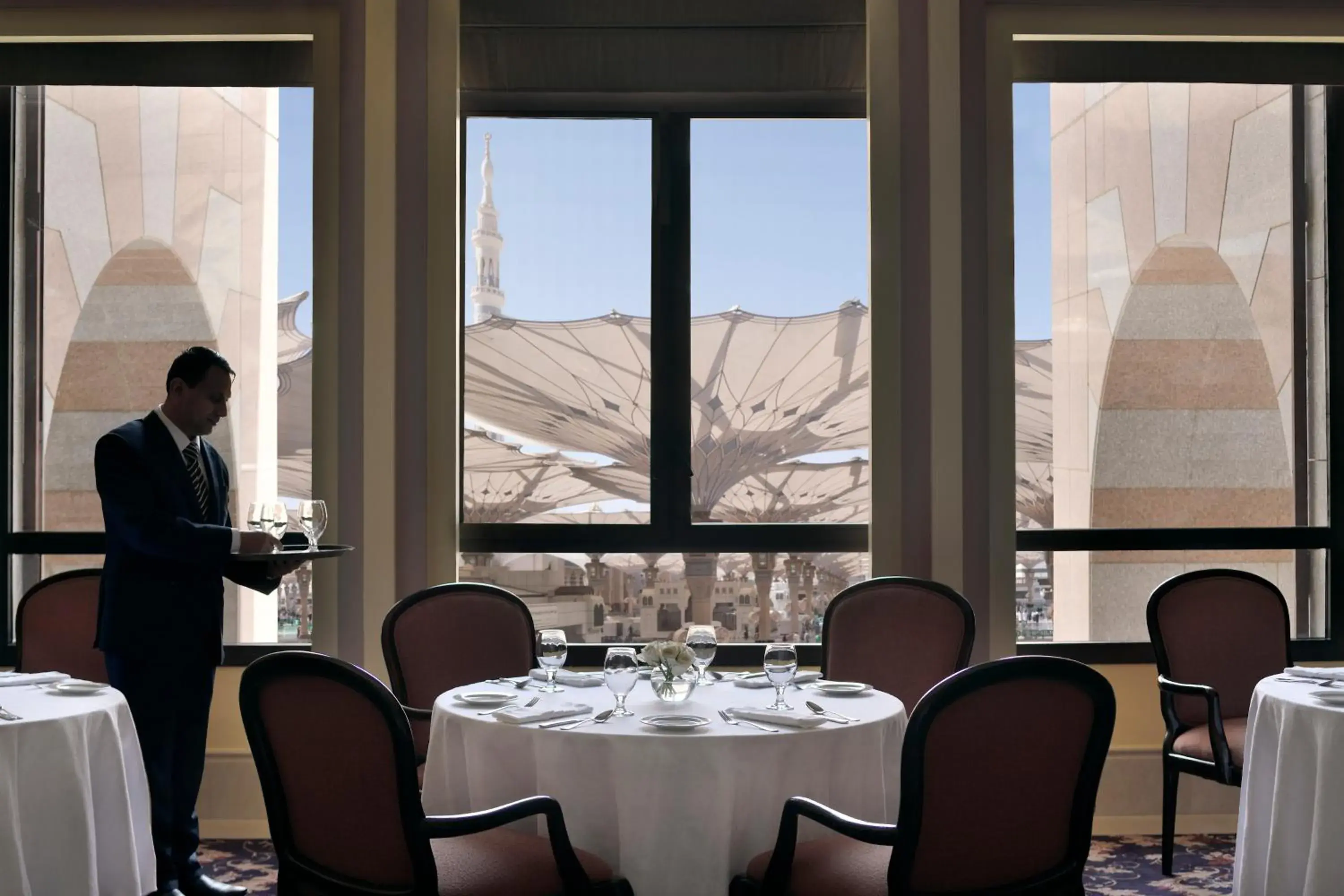 Restaurant/places to eat in InterContinental Dar Al Iman Madinah by IHG Restaurant/places to eat in InterContinental Dar Al Iman Madinah by IHG