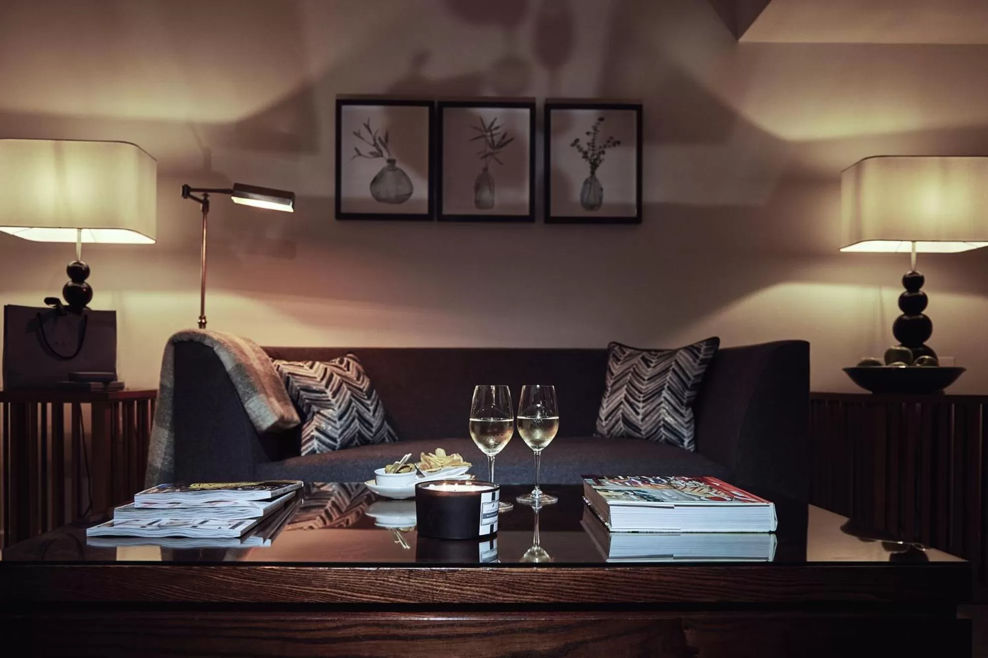 Seating area in Great Fosters - Near Windsor