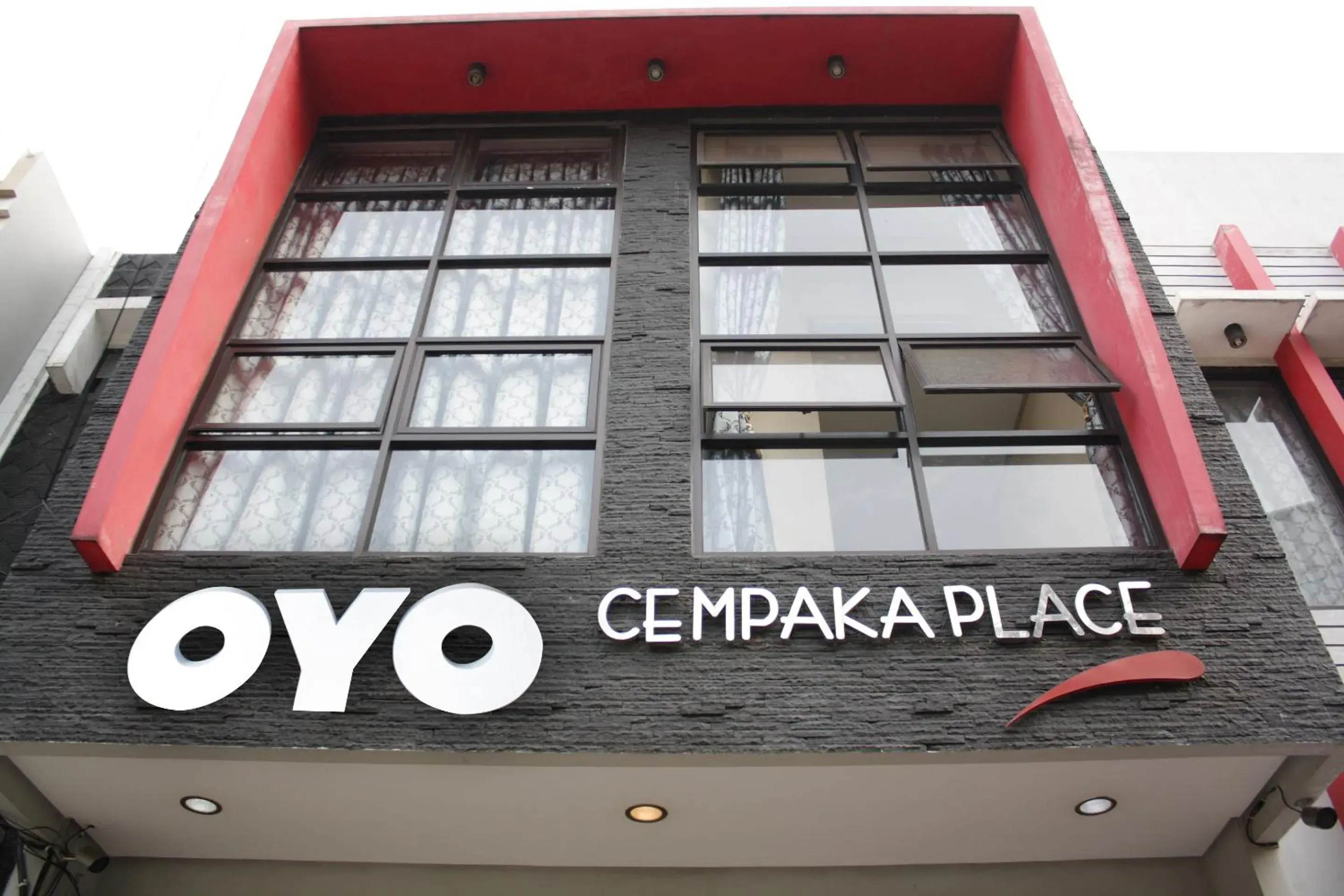 Facade/entrance, Property Building in OYO 148 Cempaka Place Homestay