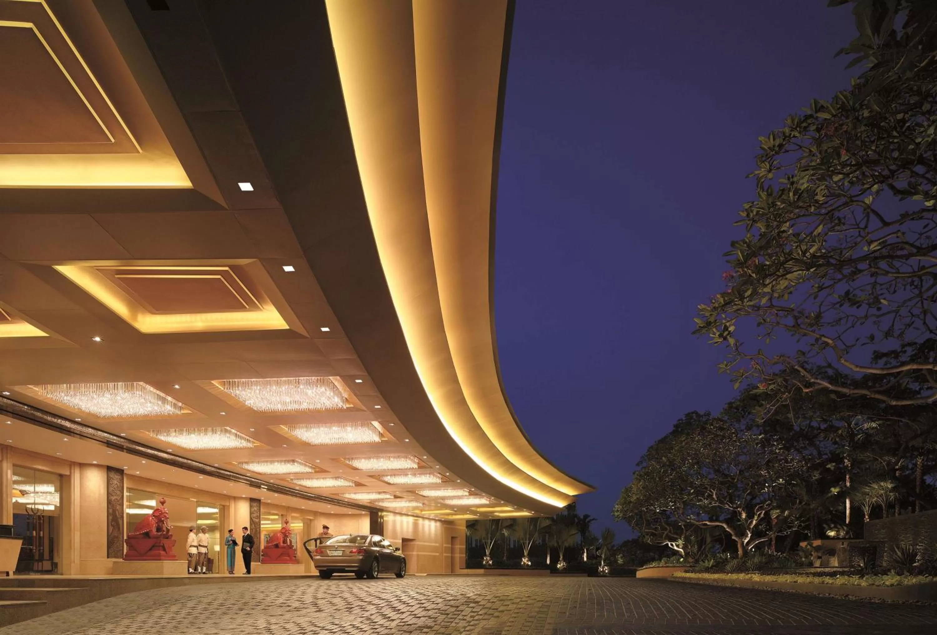 Property building in Shangri-La Bangkok