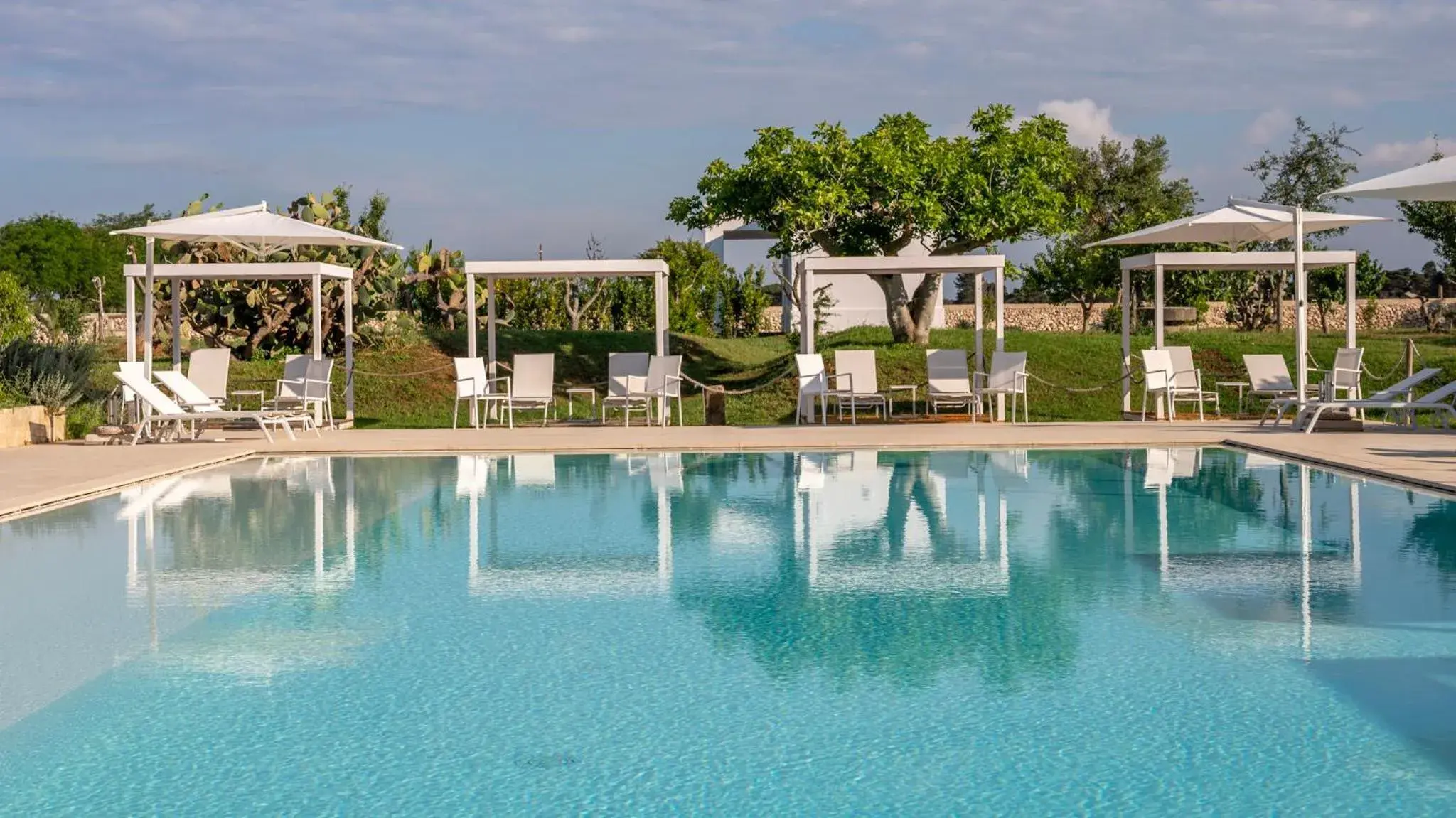 Swimming Pool in Masseria Mongio dell'Elefante