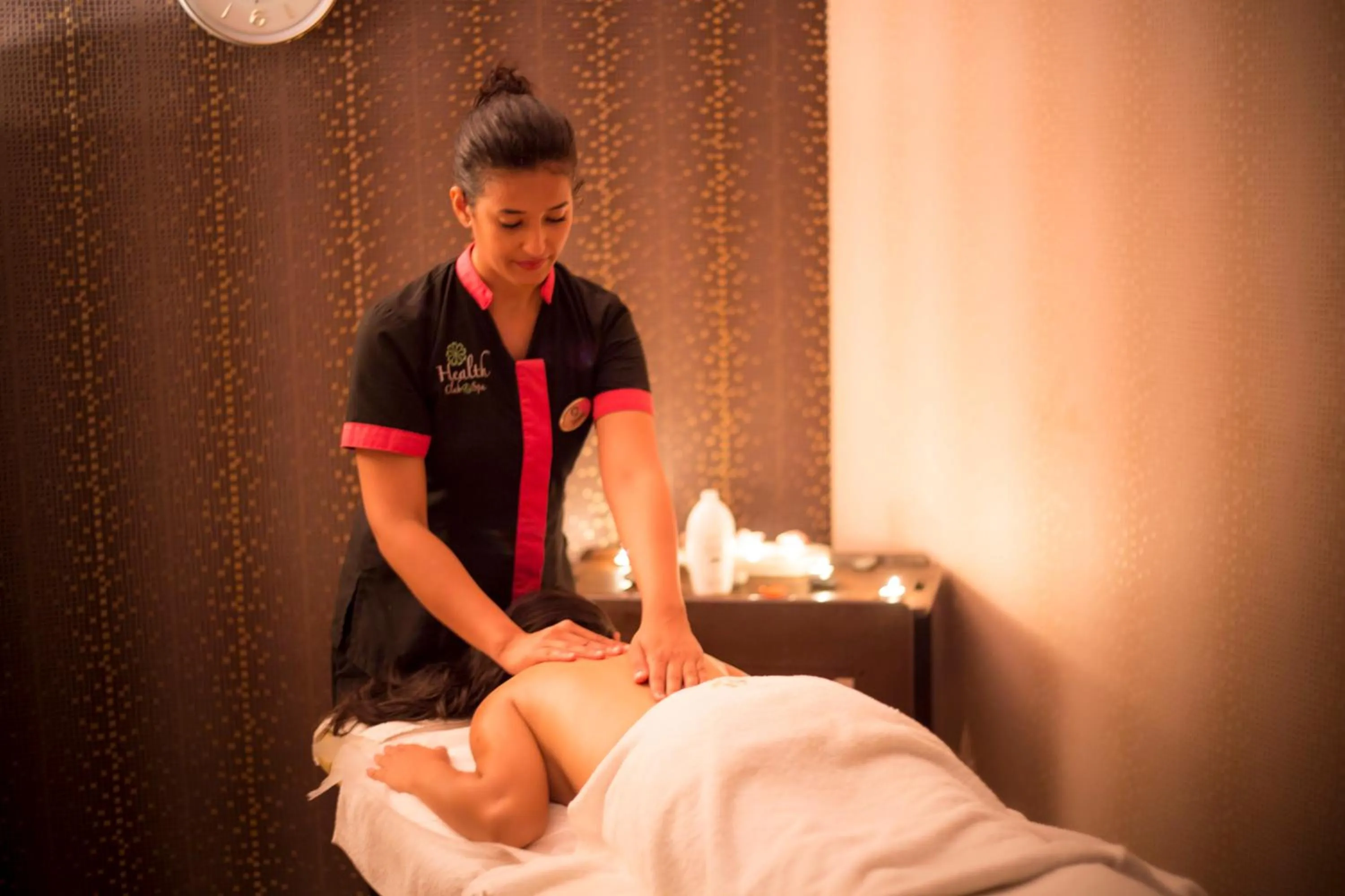 Massage in Golden Carthage Residences
