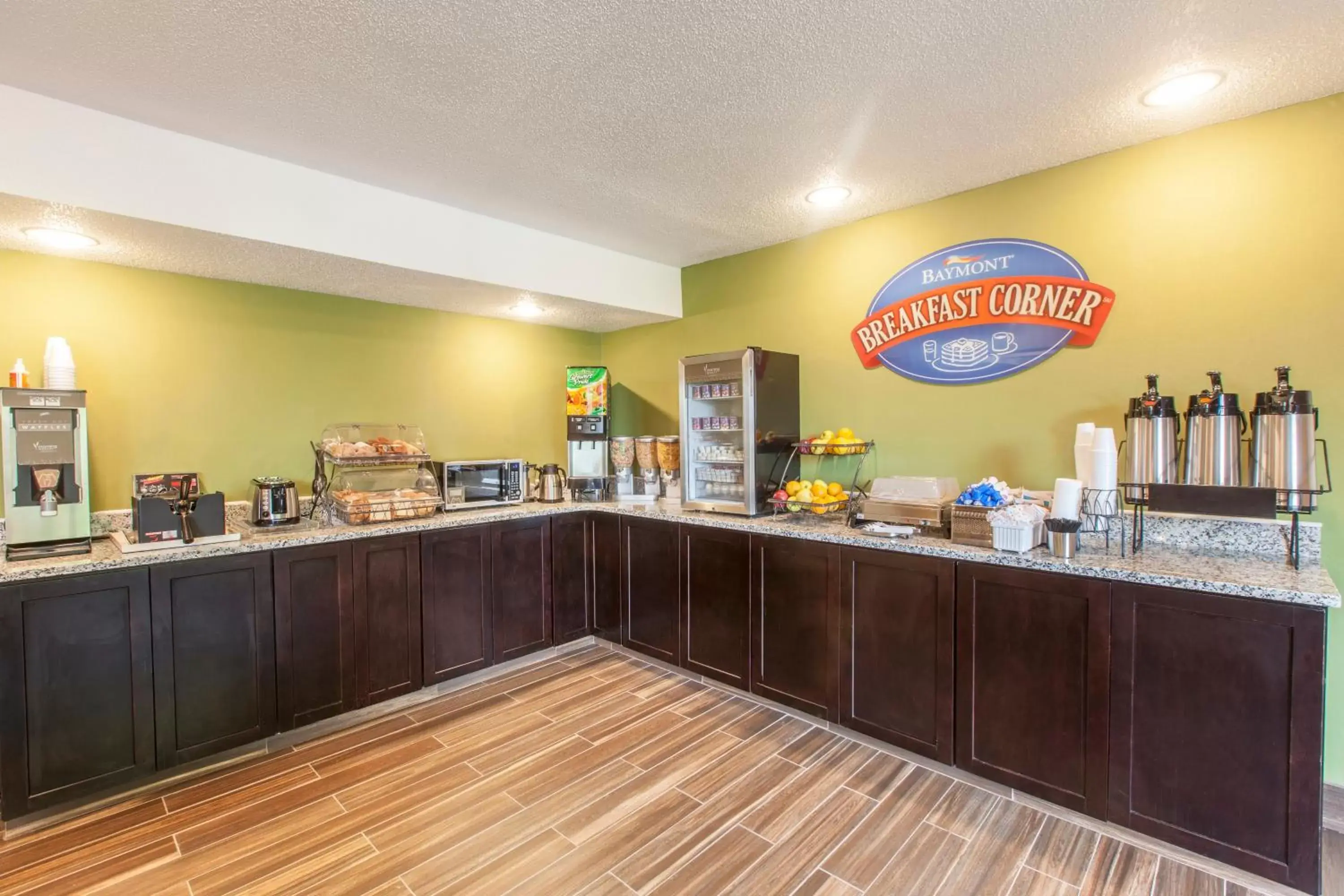 Food in Baymont by Wyndham Newark at University of Delaware Food in Baymont by Wyndham Newark at University of Delaware