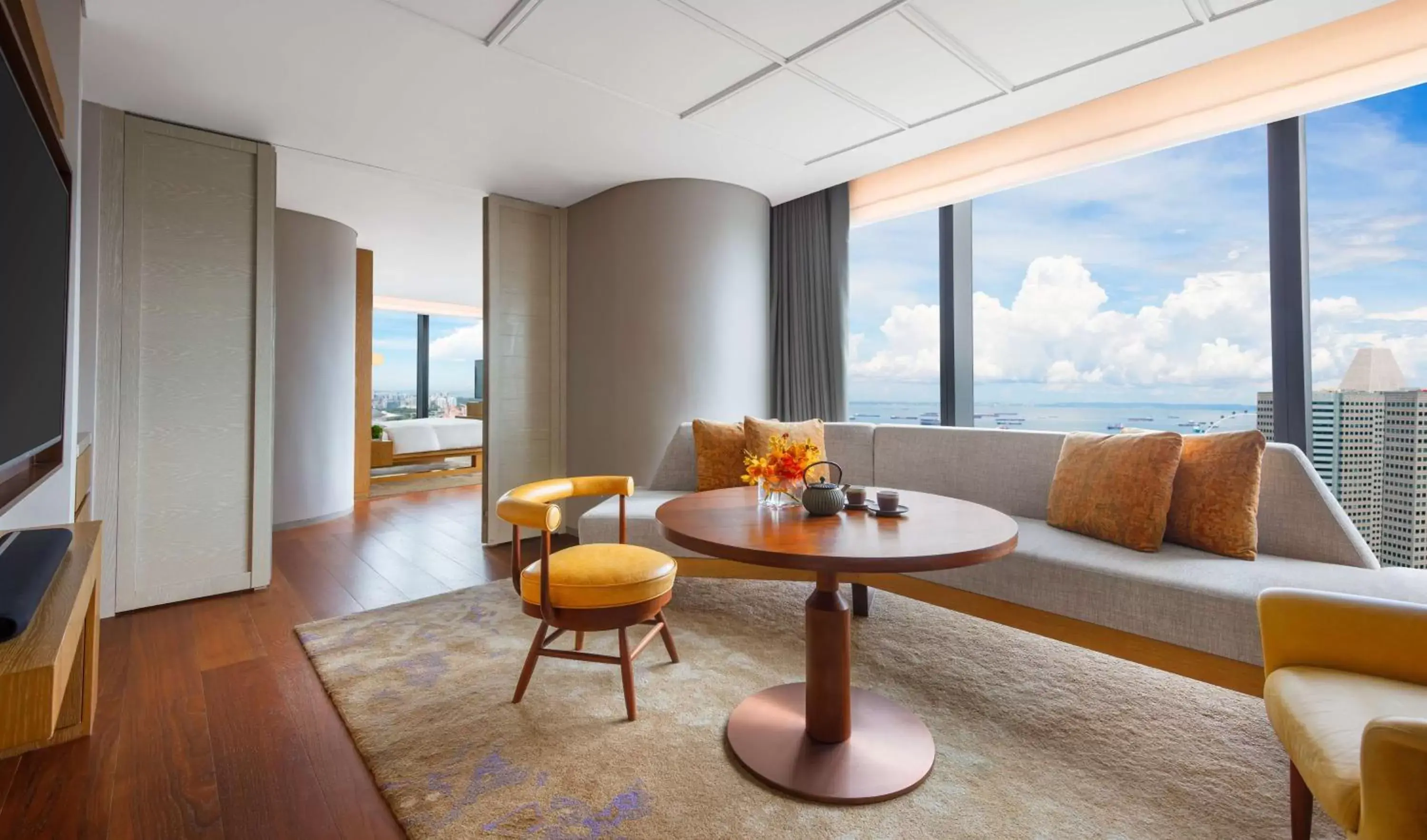 Photo of the whole room, Seating Area in Andaz Singapore A Concept by Hyatt