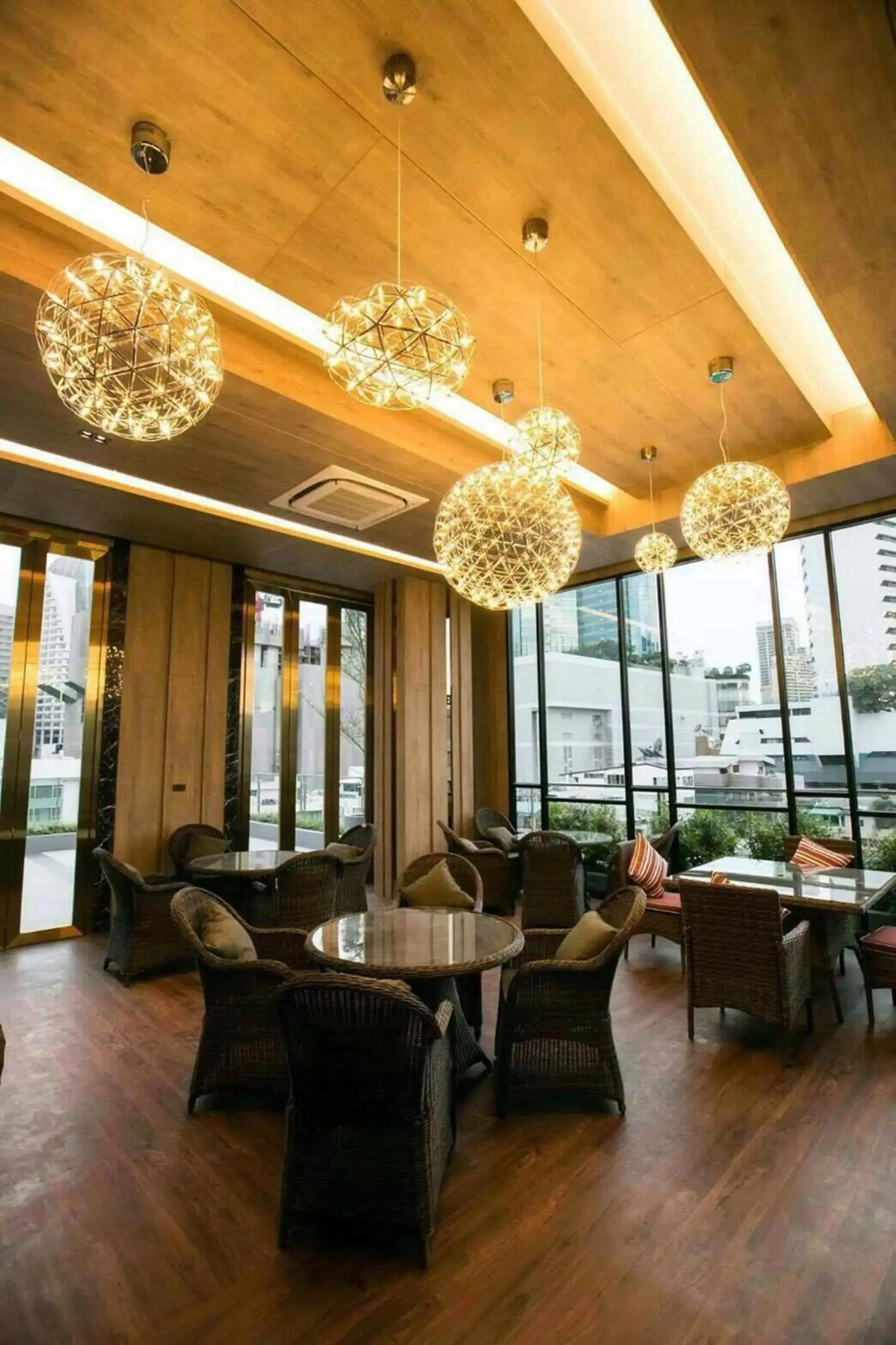 Restaurant/places to eat in Arte Hotel - SHA Extra Plus Restaurant/places to eat in Arte Hotel - SHA Extra Plus