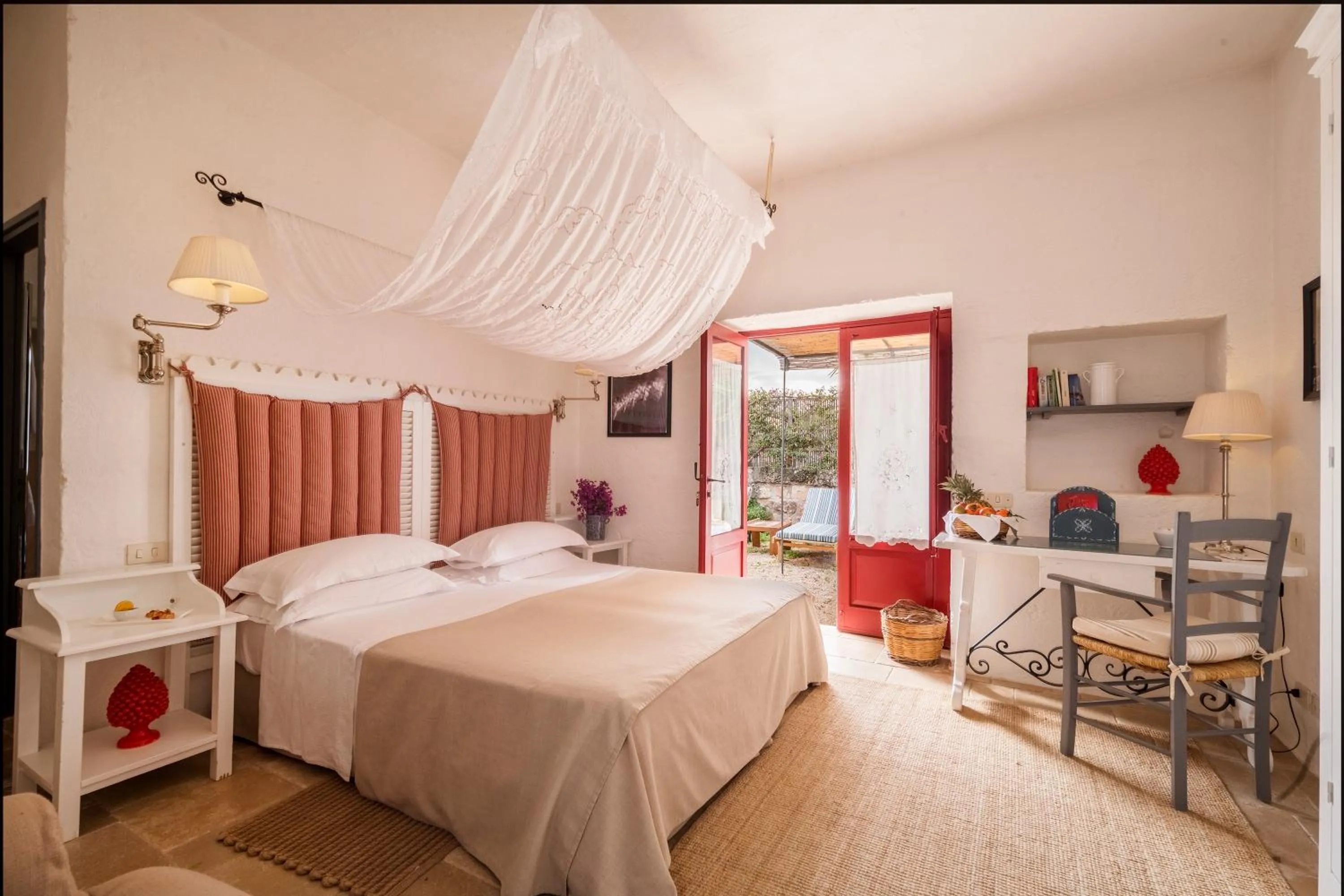 Photo of the whole room, Bed in Masseria Torre Coccaro