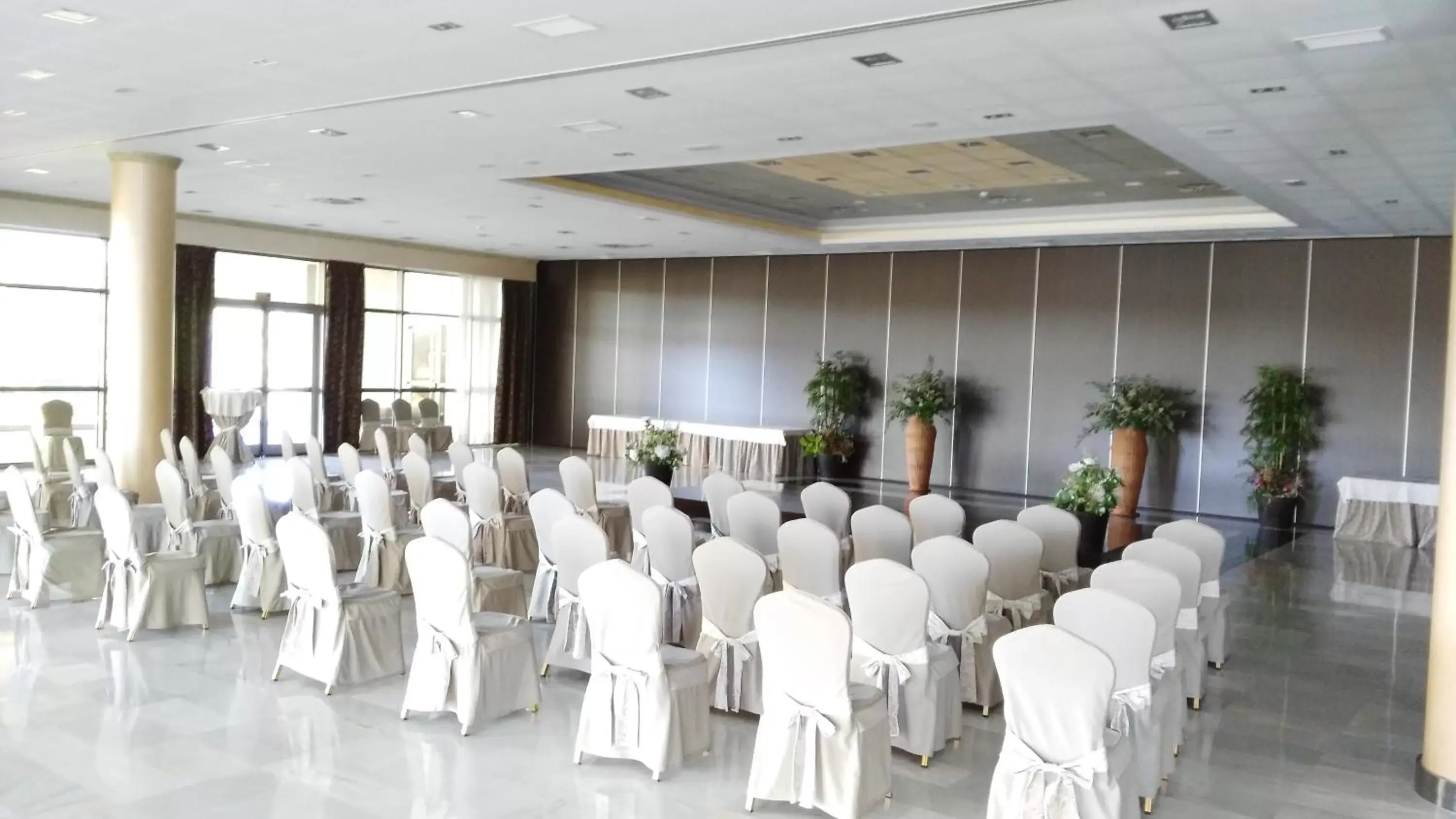 Business facilities, Banquet Facilities in Hotel Palacio de la Magdalena