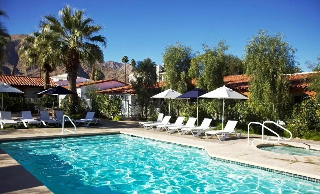 Day in Alcazar Palm Springs