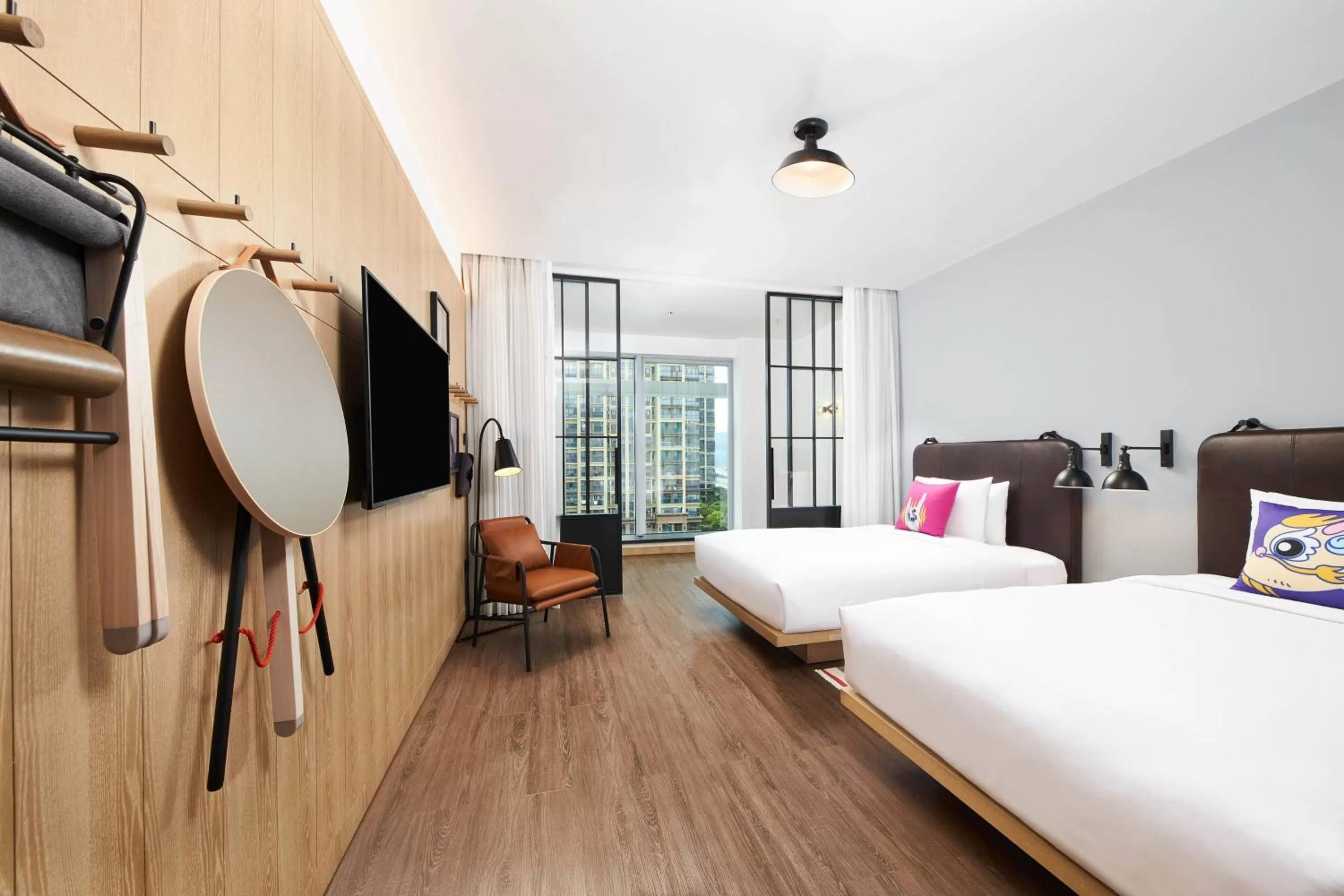 Photo of the whole room, Bed in Moxy Shenzhen North Station