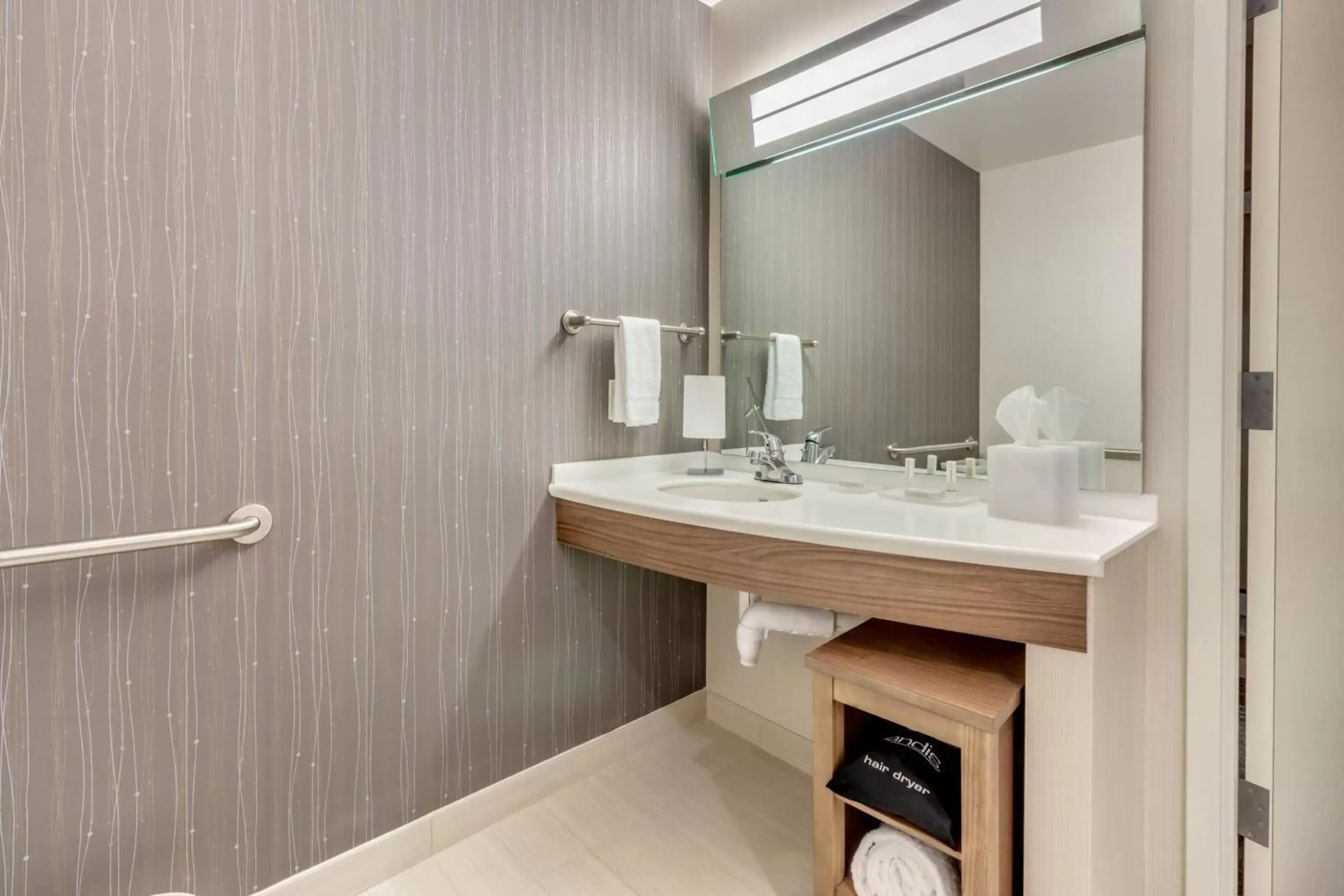 Bathroom in Courtyard by Marriott St. Petersburg Clearwater/Madeira Beach