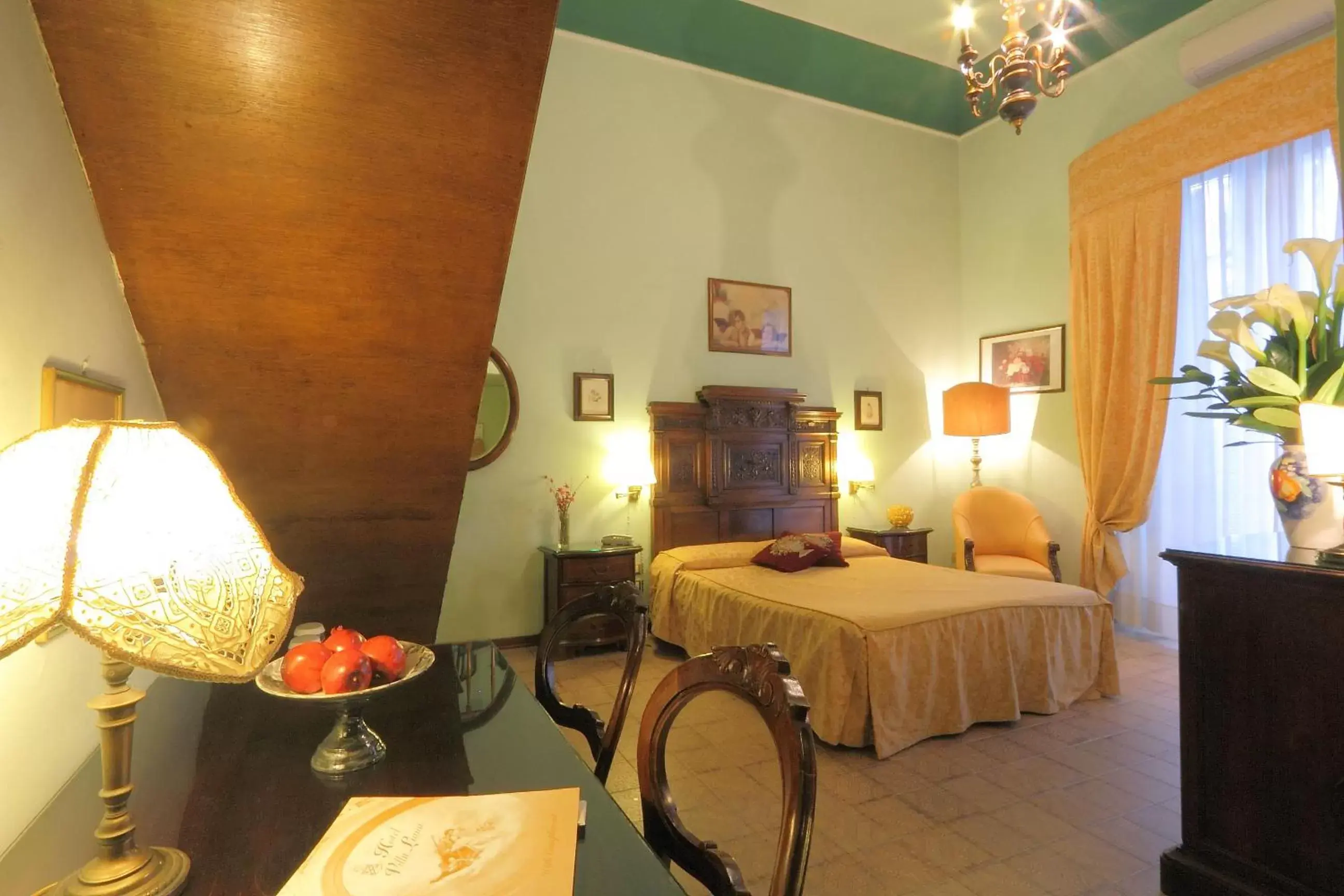 Bedroom, Room Photo in Hotel Villa Liana