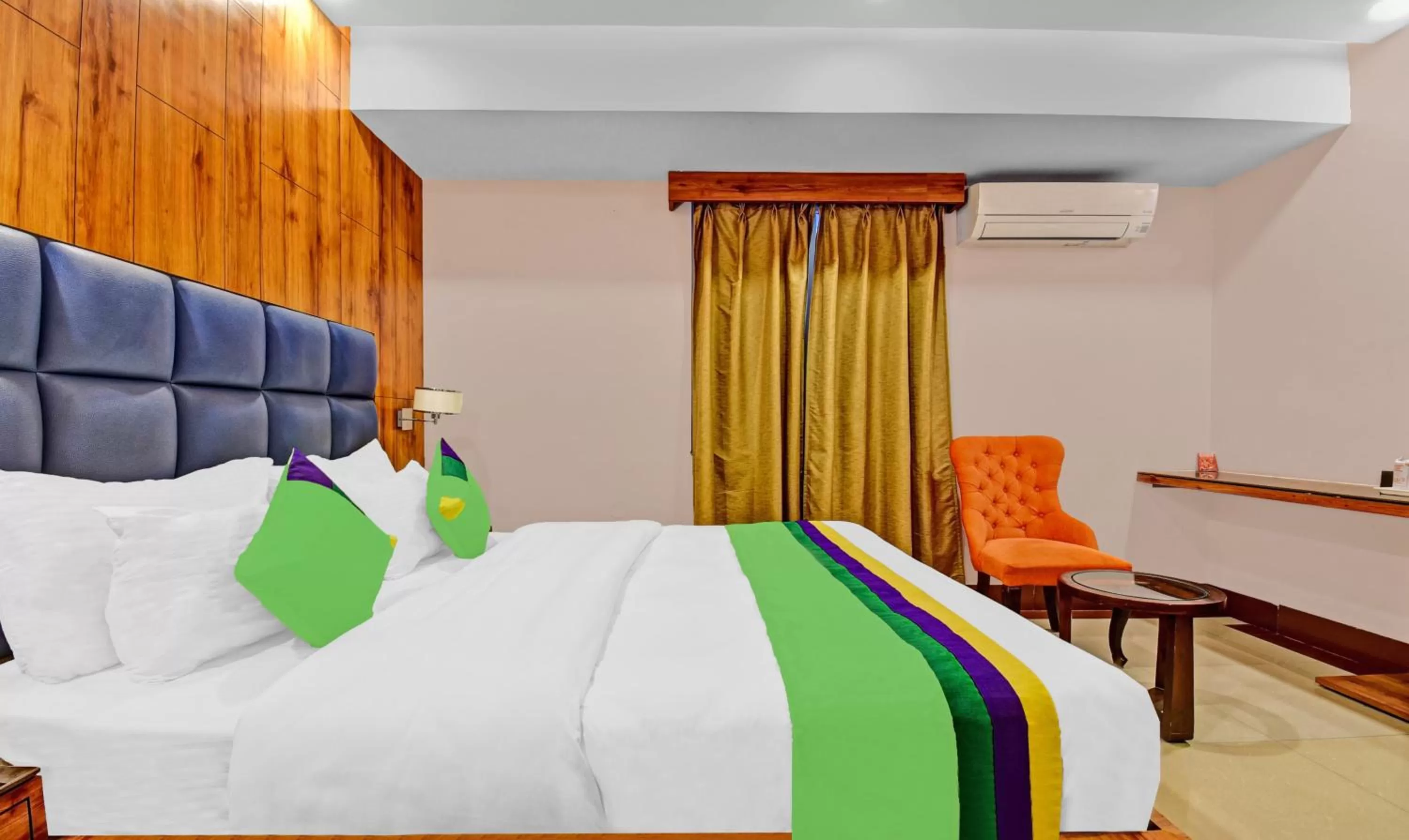 Bedroom, Bed in Treebo Trend The Pearl Bliss