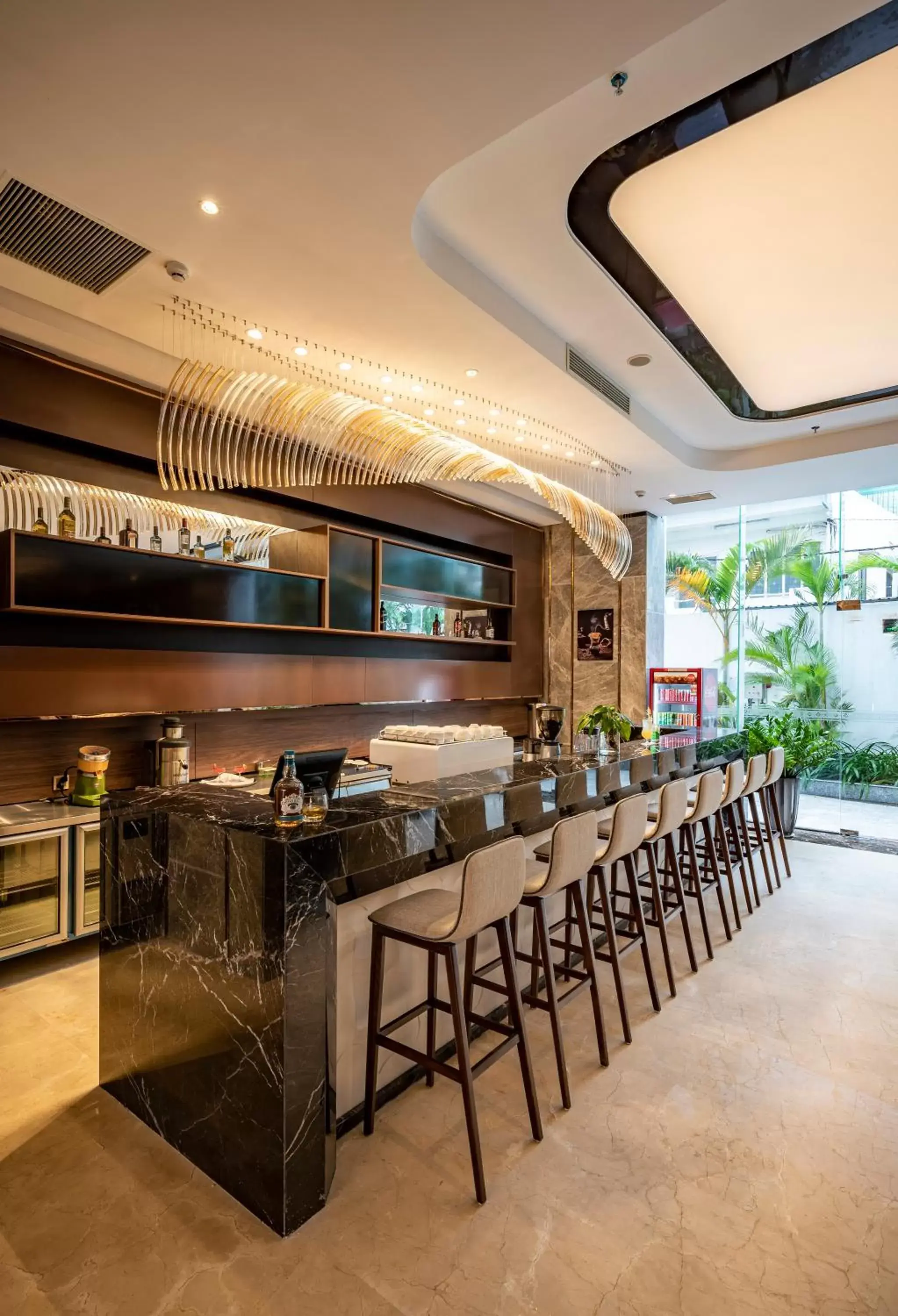 Lounge or bar in Muong Thanh Luxury Saigon Hotel Lounge or bar in Muong Thanh Luxury Saigon Hotel