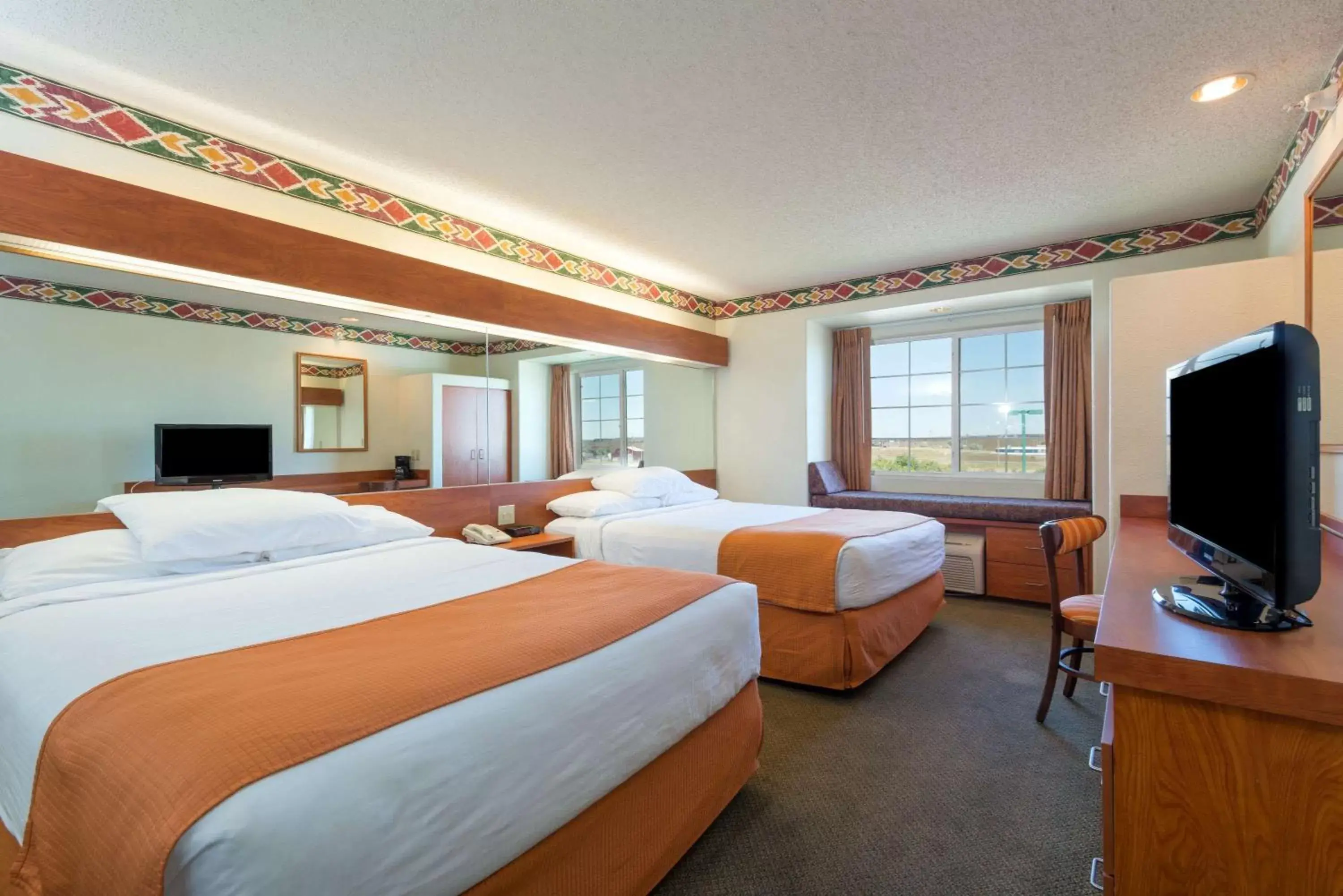 Photo of the whole room, Bed in Microtel Inn and Suites Pueblo Photo of the whole room, Bed in Microtel Inn and Suites Pueblo