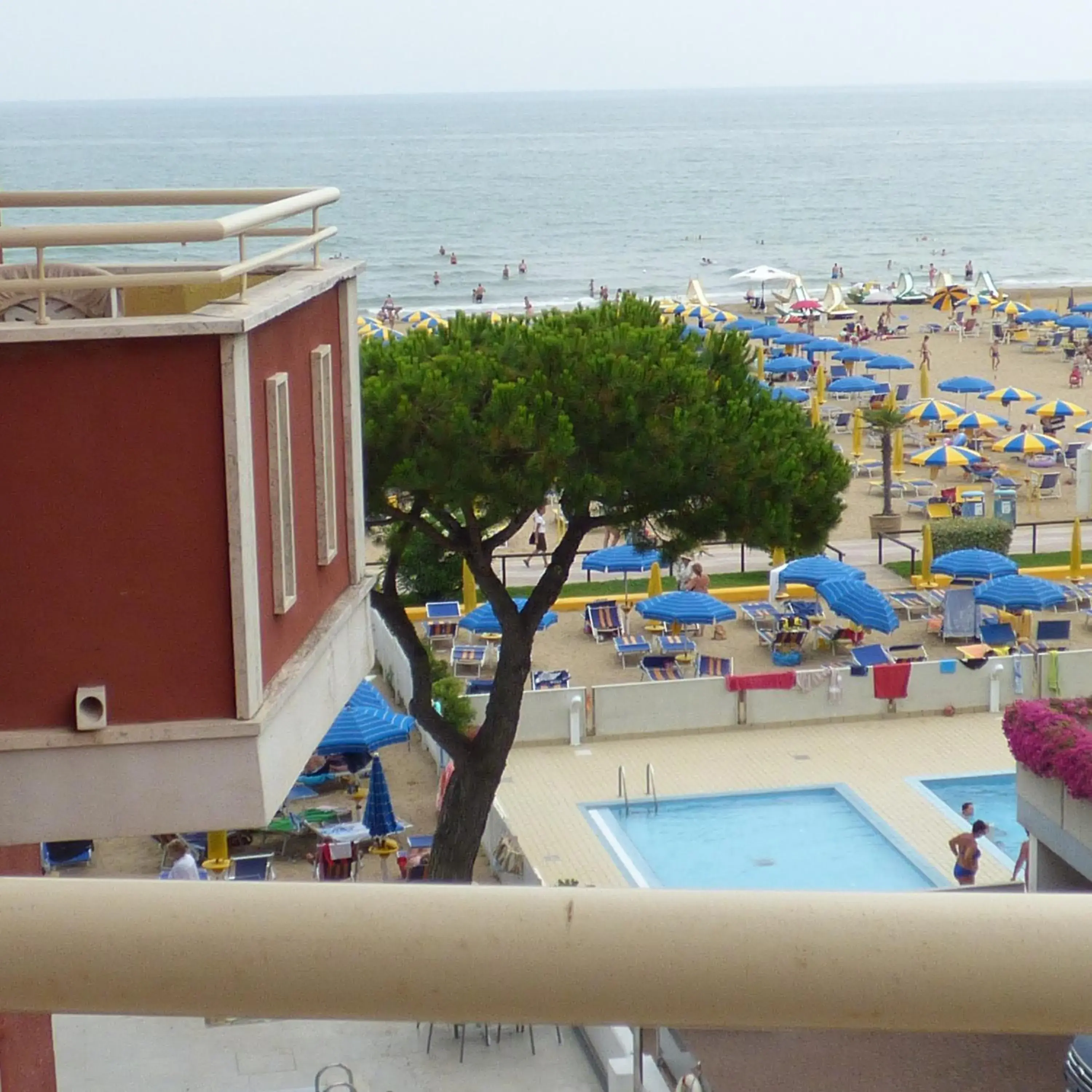 Sea view, Pool View in Mon Repos