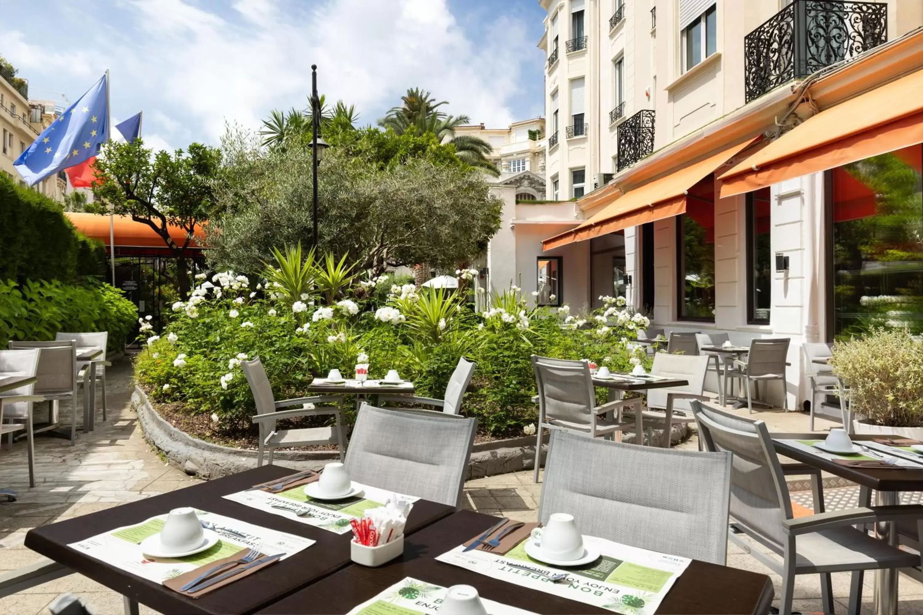 Breakfast, Restaurant/Places to Eat in Best Western Plus Hôtel Brice Garden Nice
